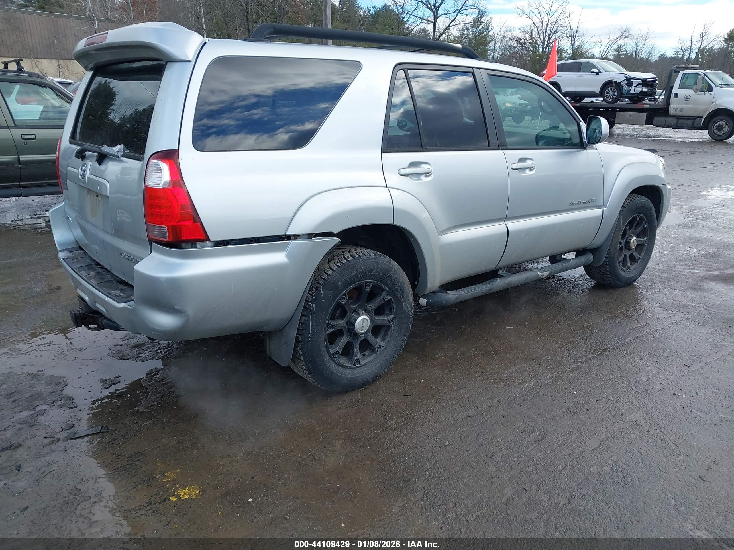 TOYOTA 4RUNNER image 4