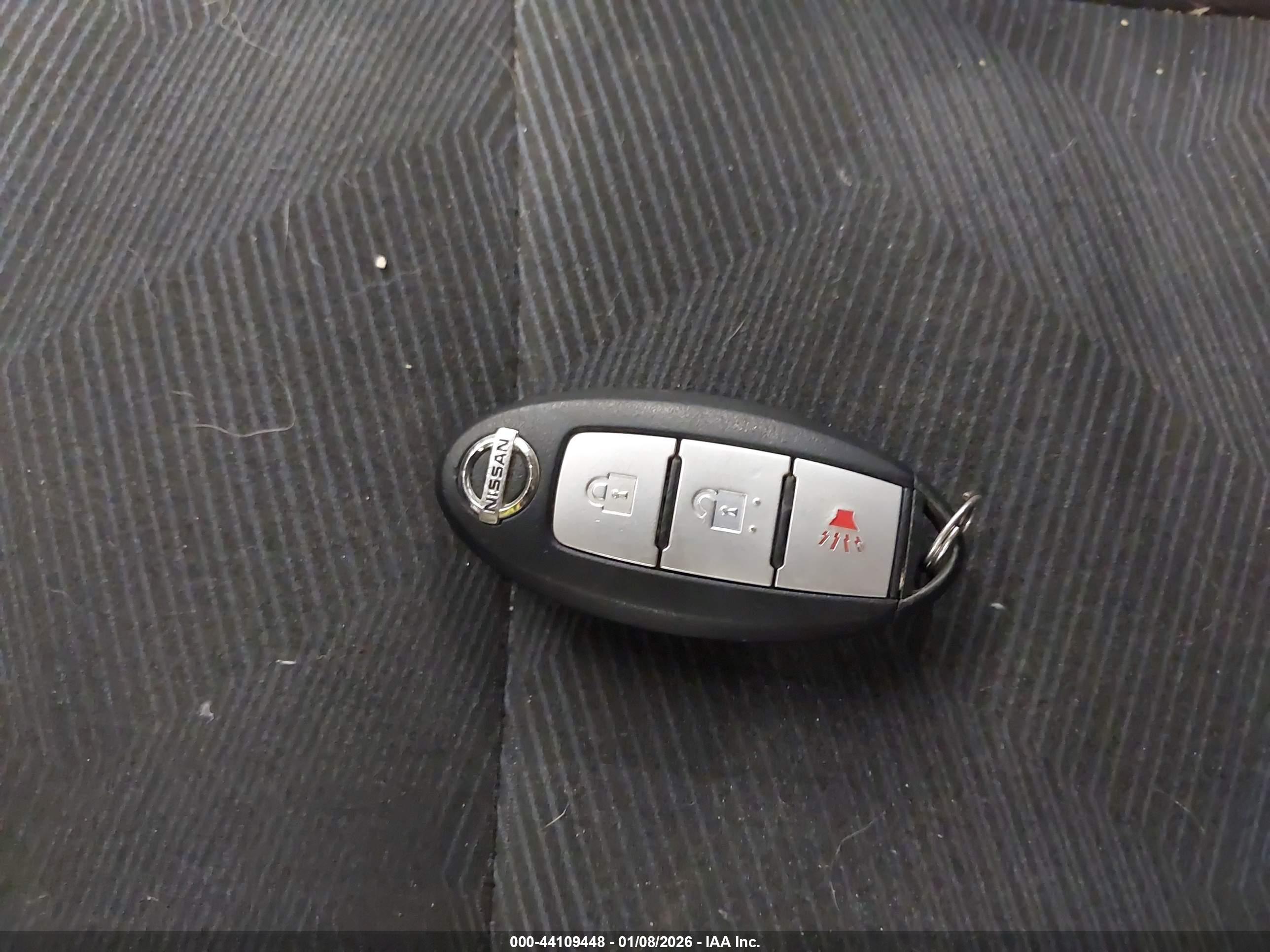 NISSAN ROGUE image 11