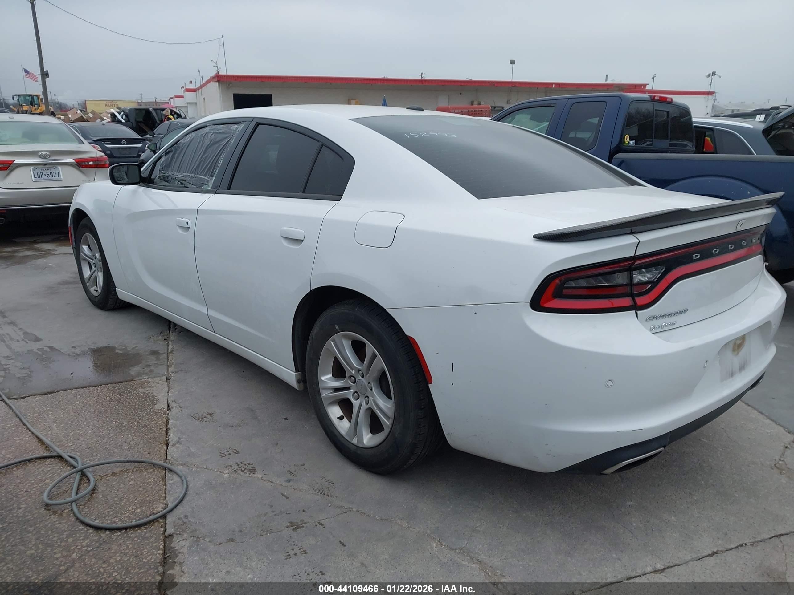 DODGE CHARGER image 3