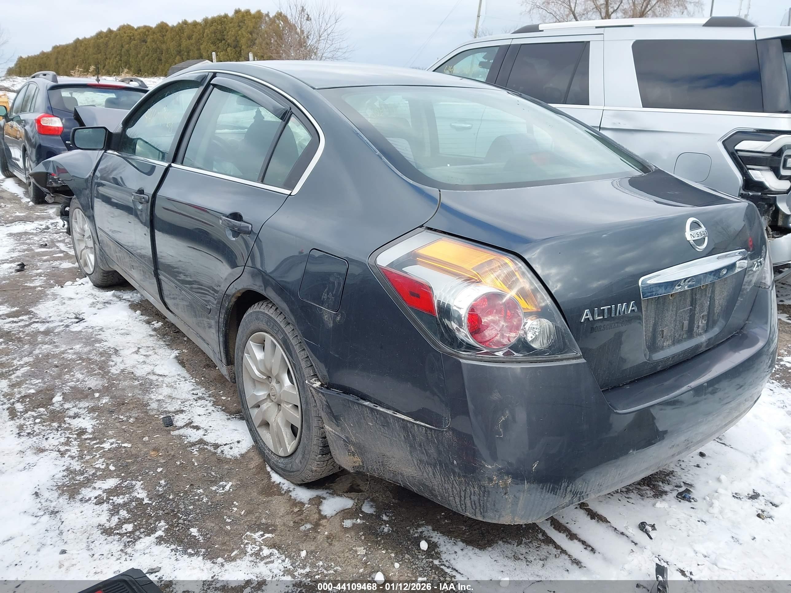 NISSAN ALTIMA image 3
