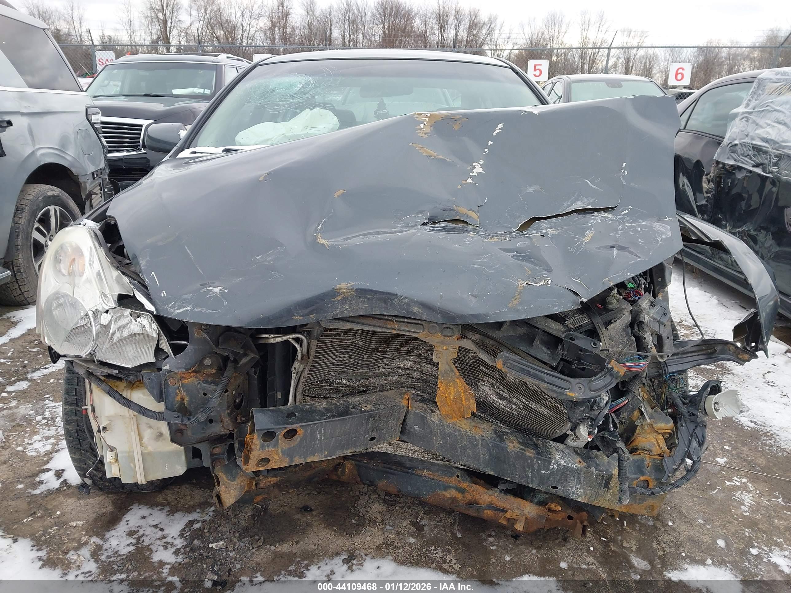 NISSAN ALTIMA image 6