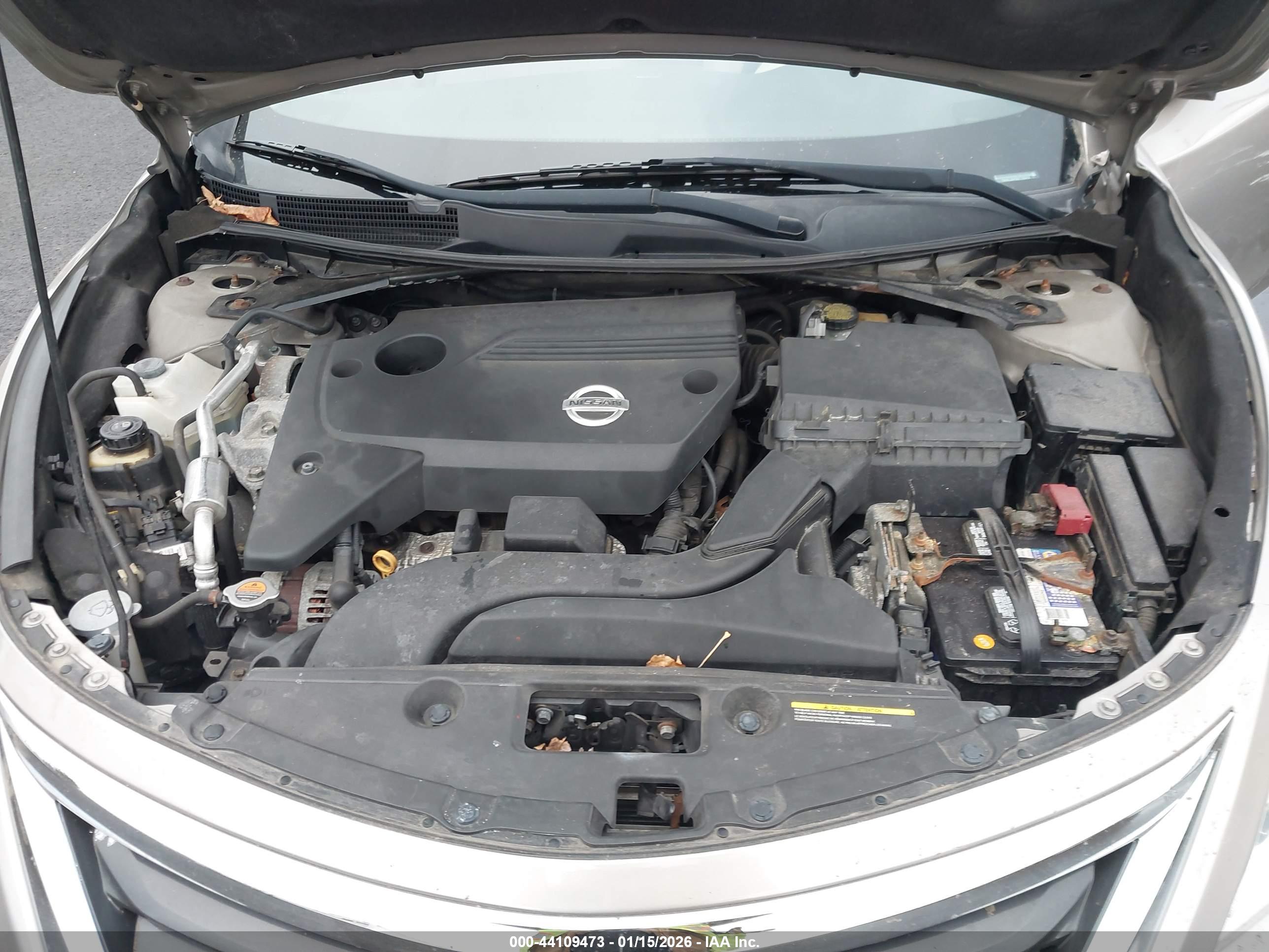 NISSAN ALTIMA image 10