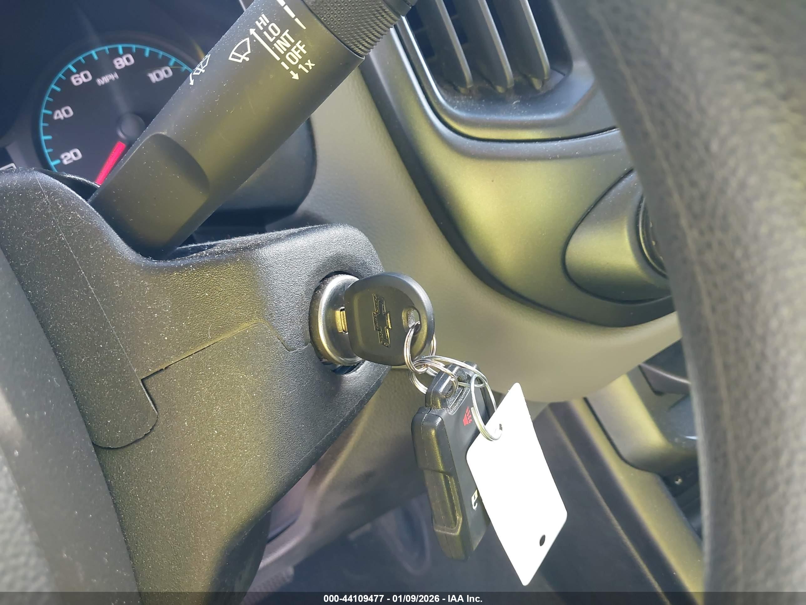 CHEVROLET COLORADO image 11