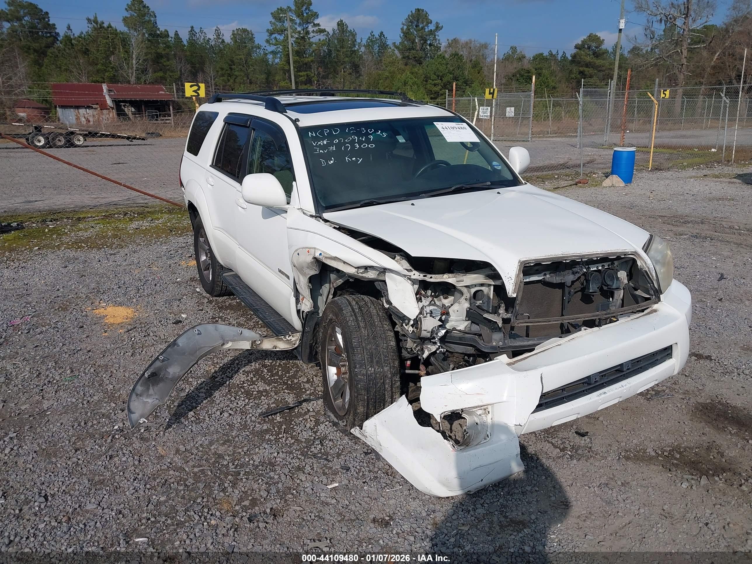 TOYOTA 4RUNNER image 6