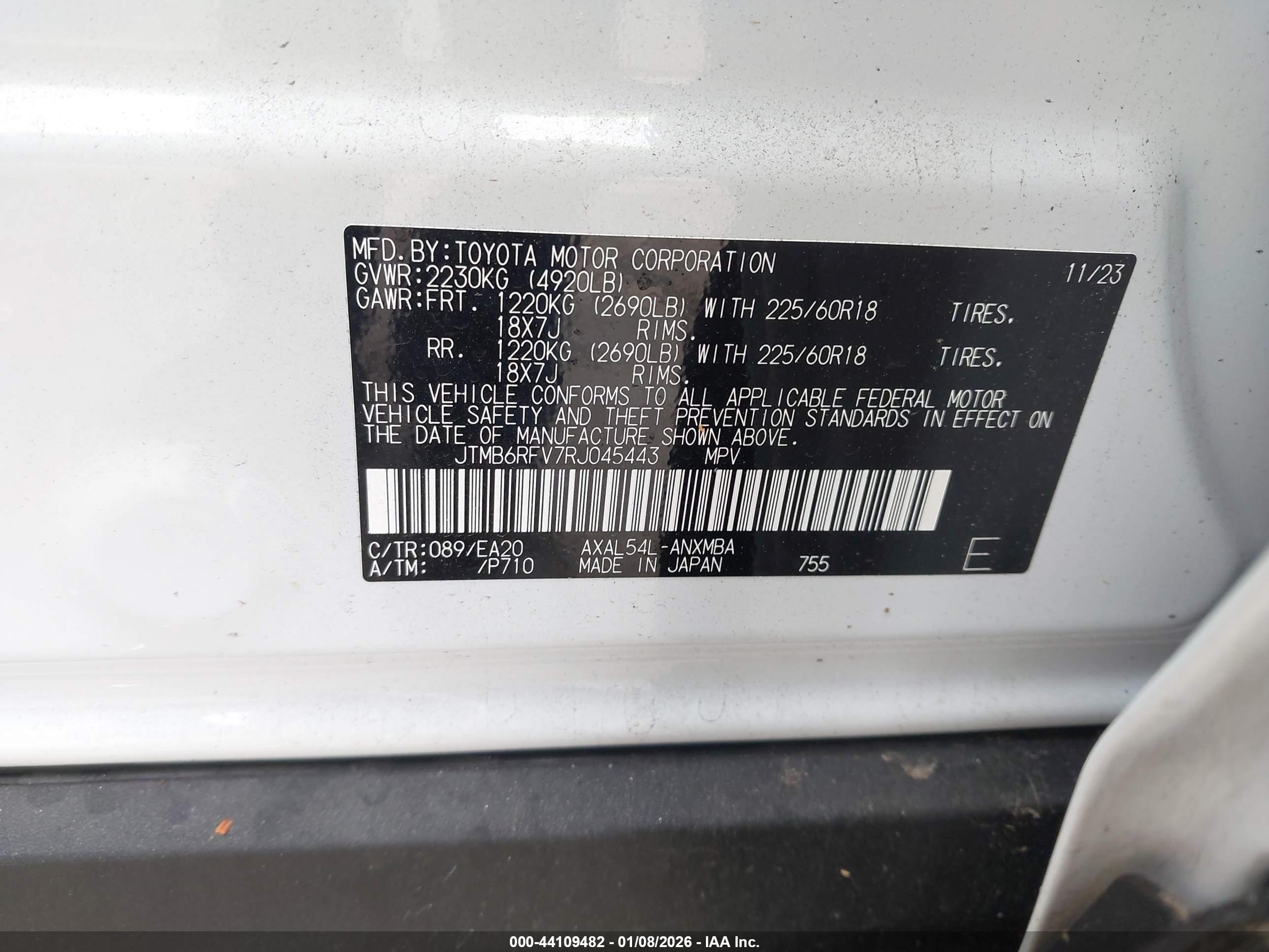 TOYOTA RAV4 image 9