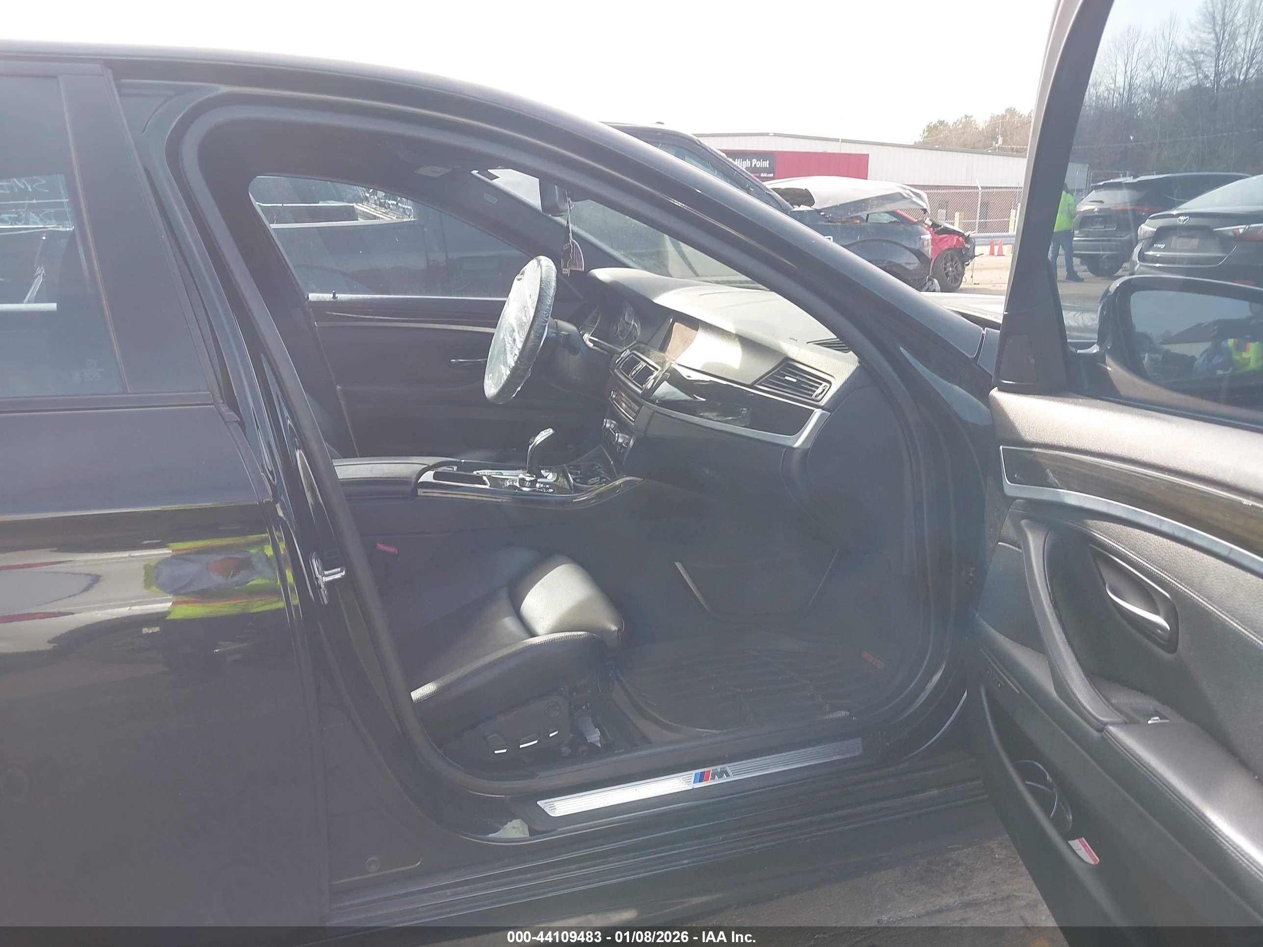 BMW 535I image 5