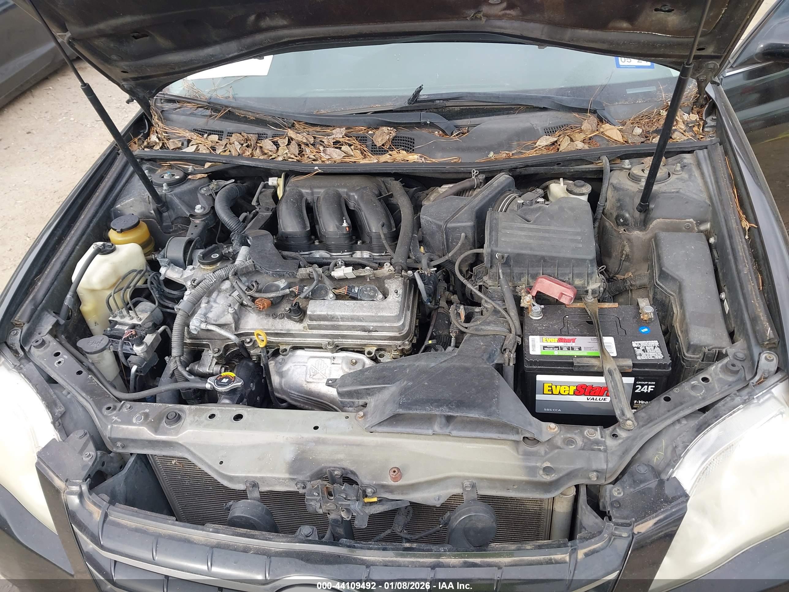 TOYOTA AVALON image 10