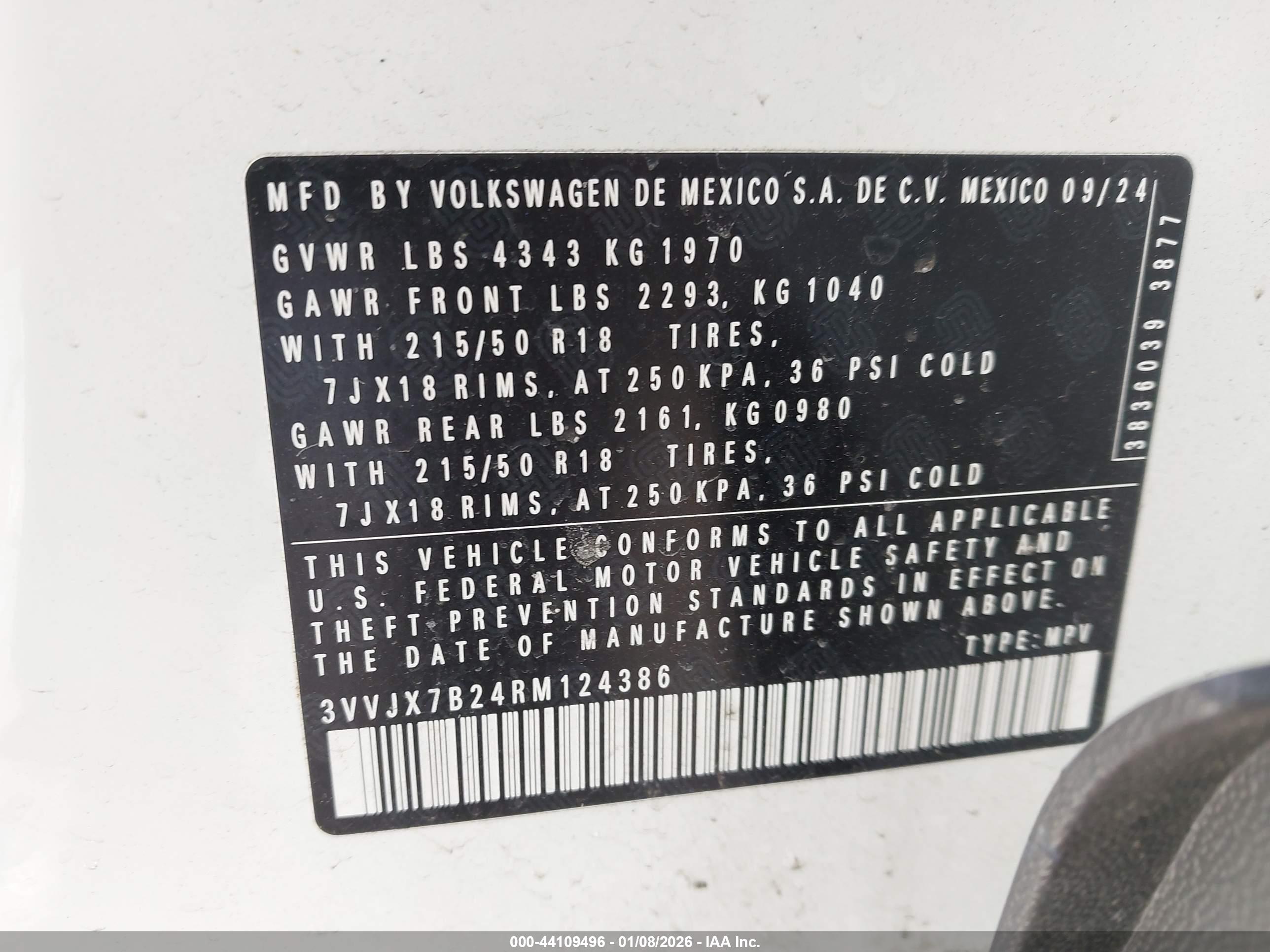 VOLKSWAGEN TAOS image 9