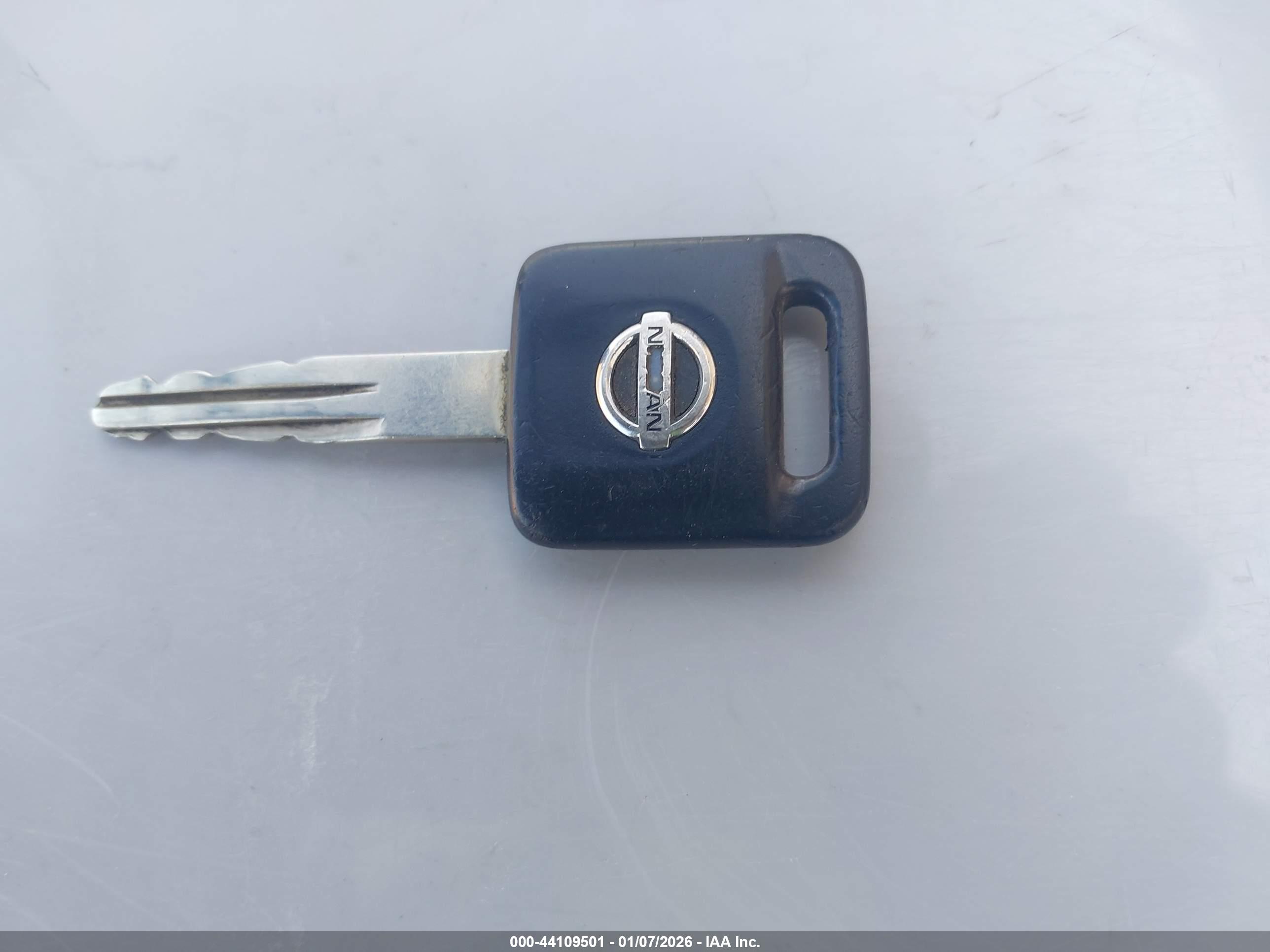 NISSAN FRONTIER image 11