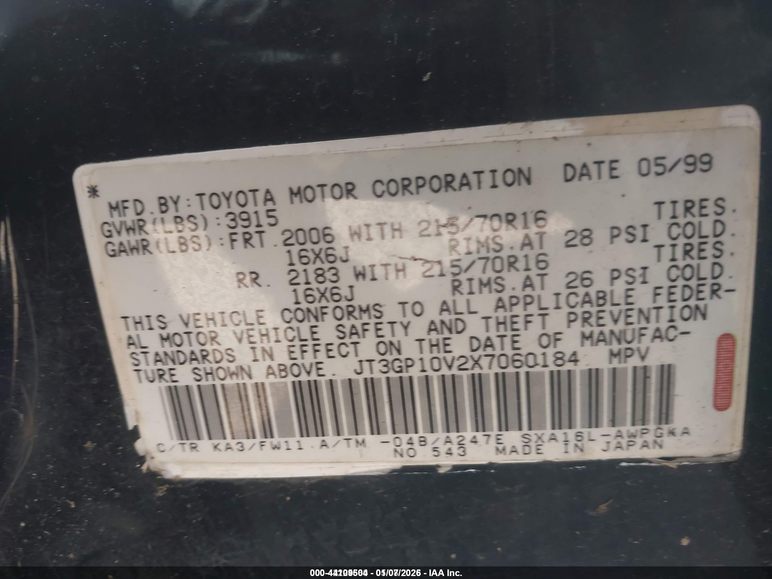 TOYOTA RAV4 image 9