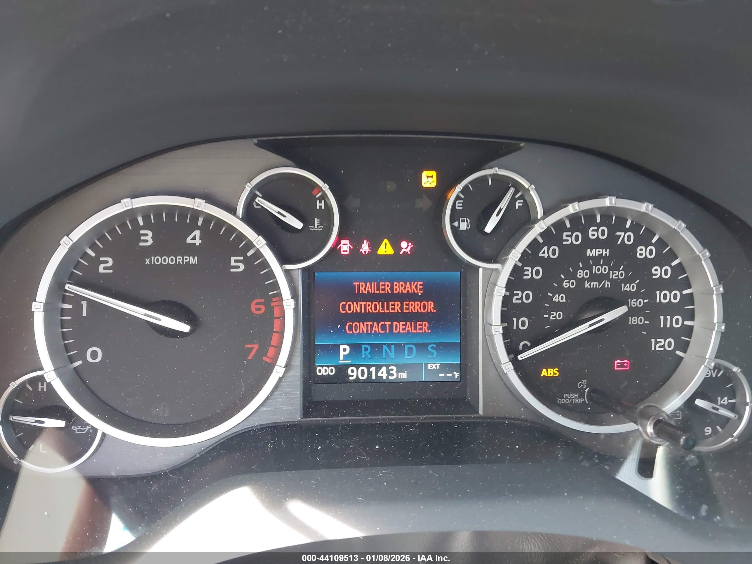 TOYOTA TUNDRA image 7