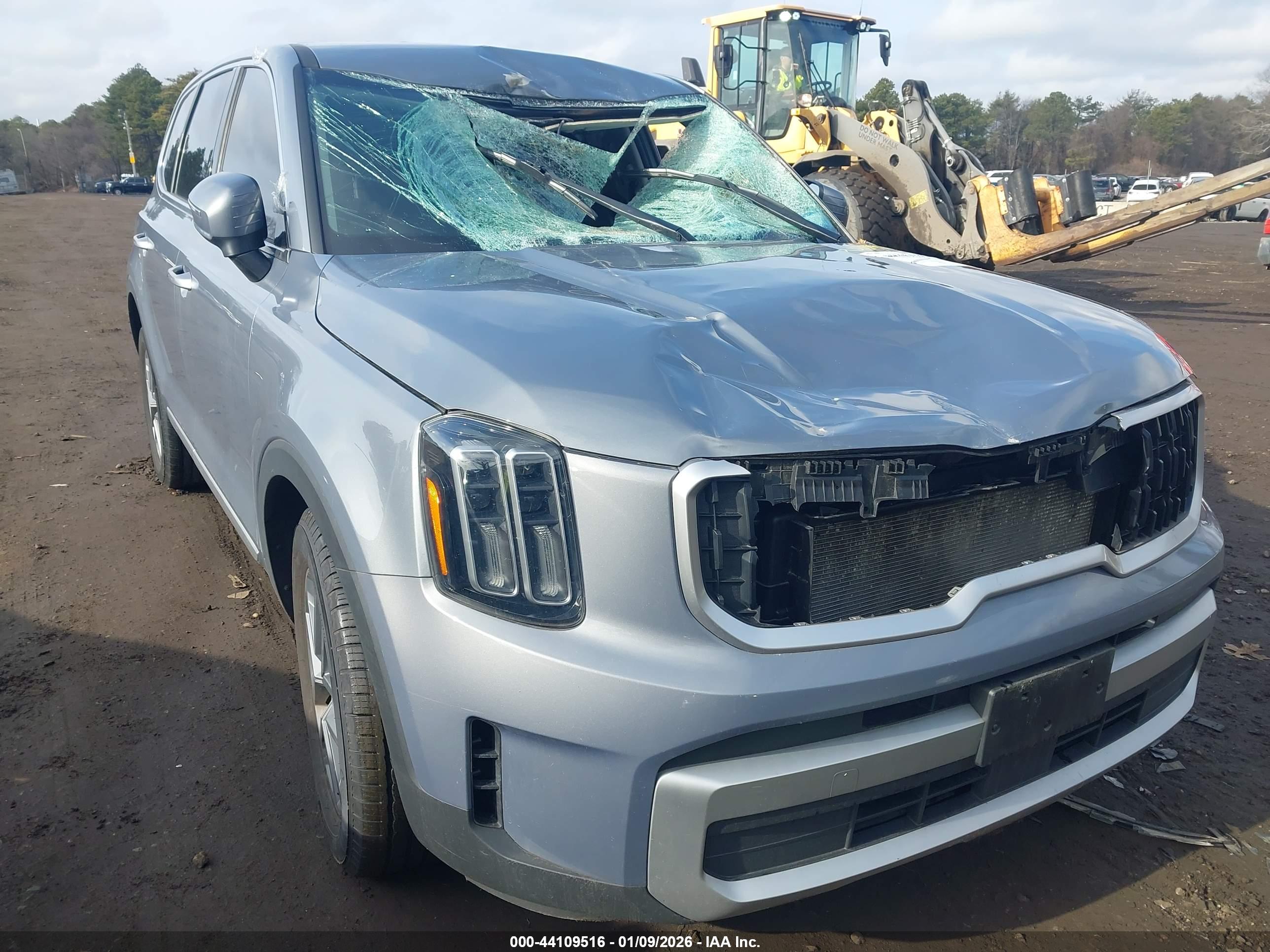 KIA TELLURIDE image 6