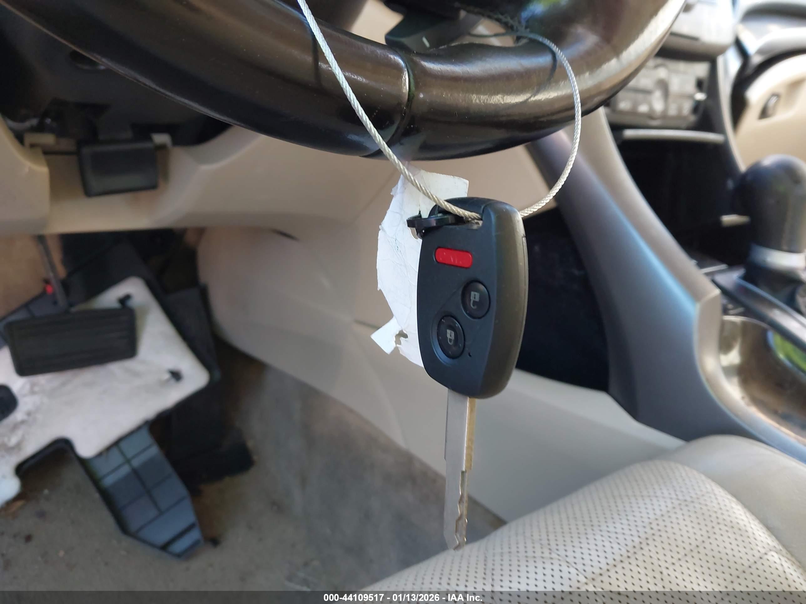ACURA TSX image 11