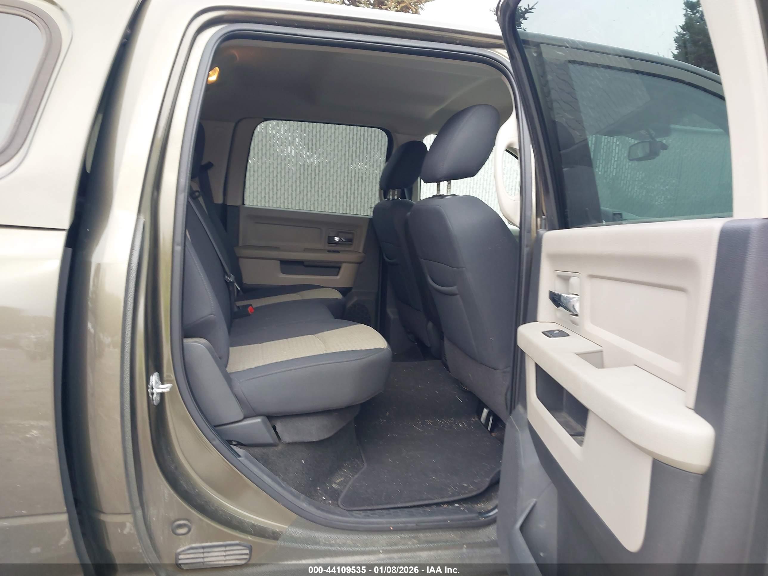 RAM 1500 image 8