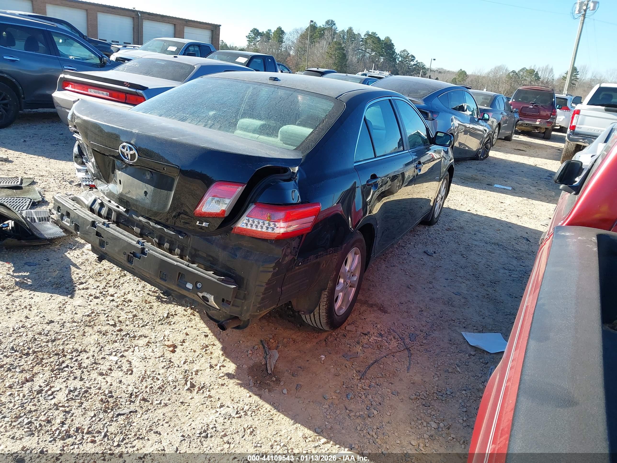 TOYOTA CAMRY image 4