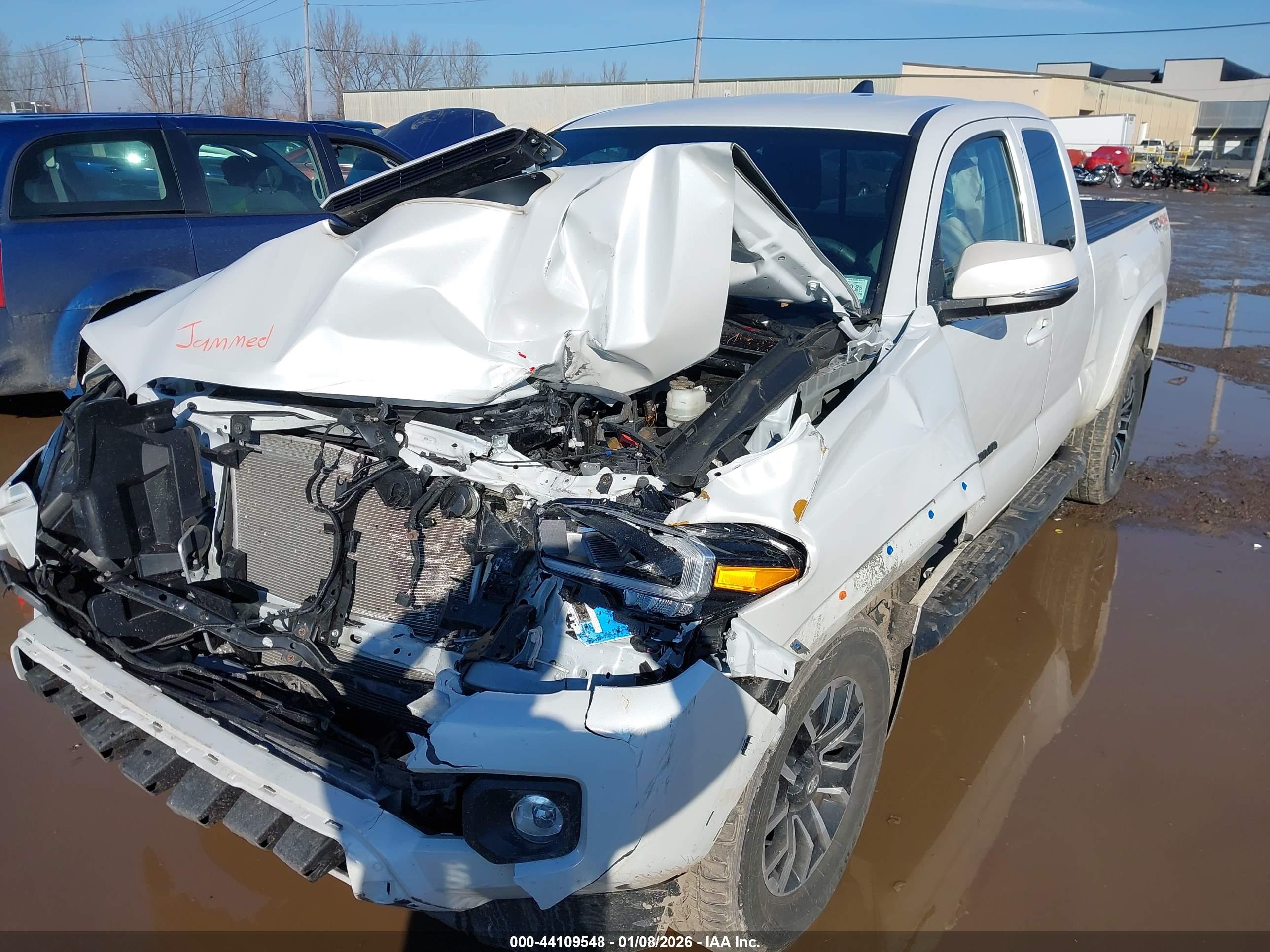 TOYOTA TACOMA image 6