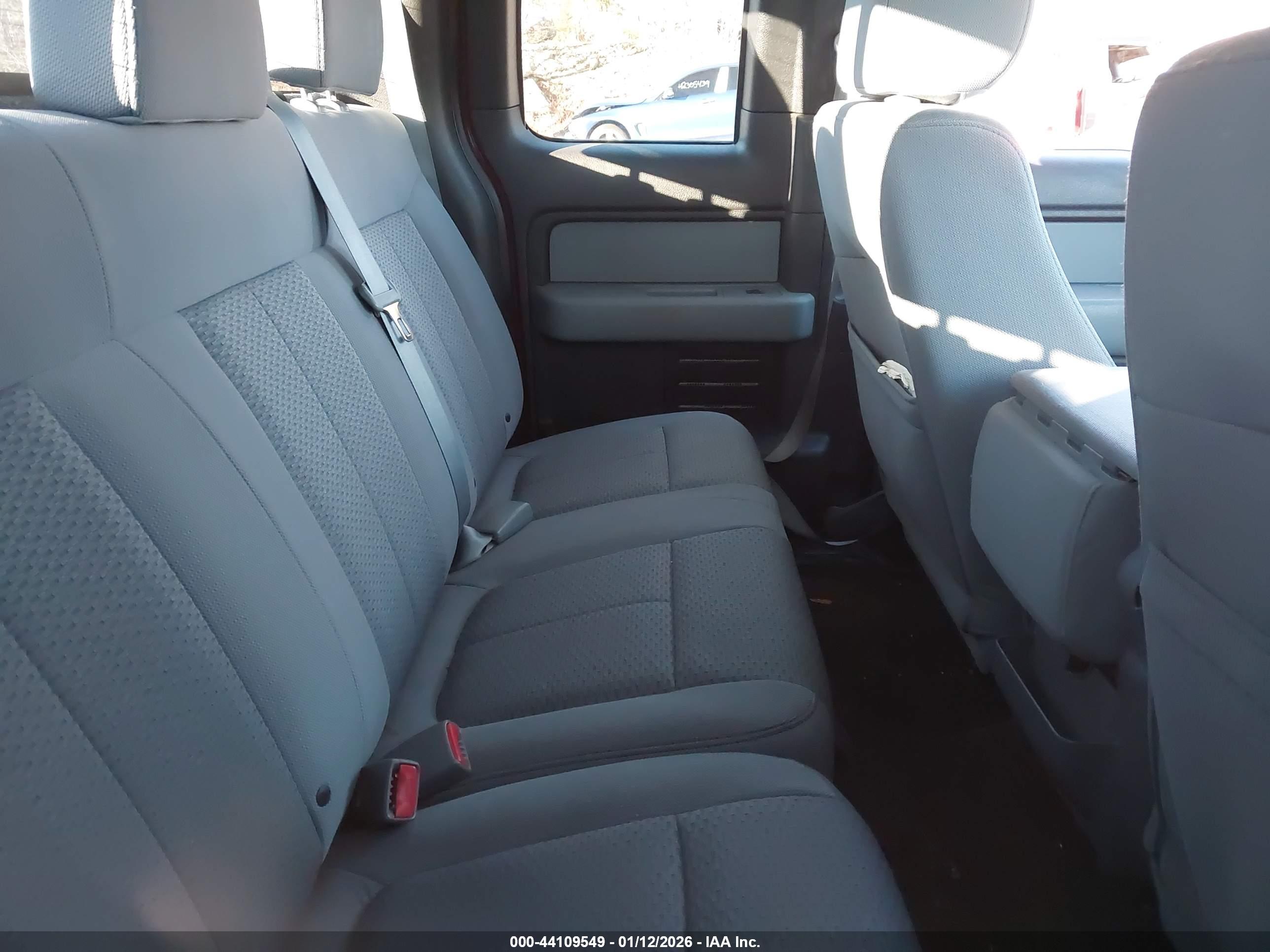 FORD F-150 image 8