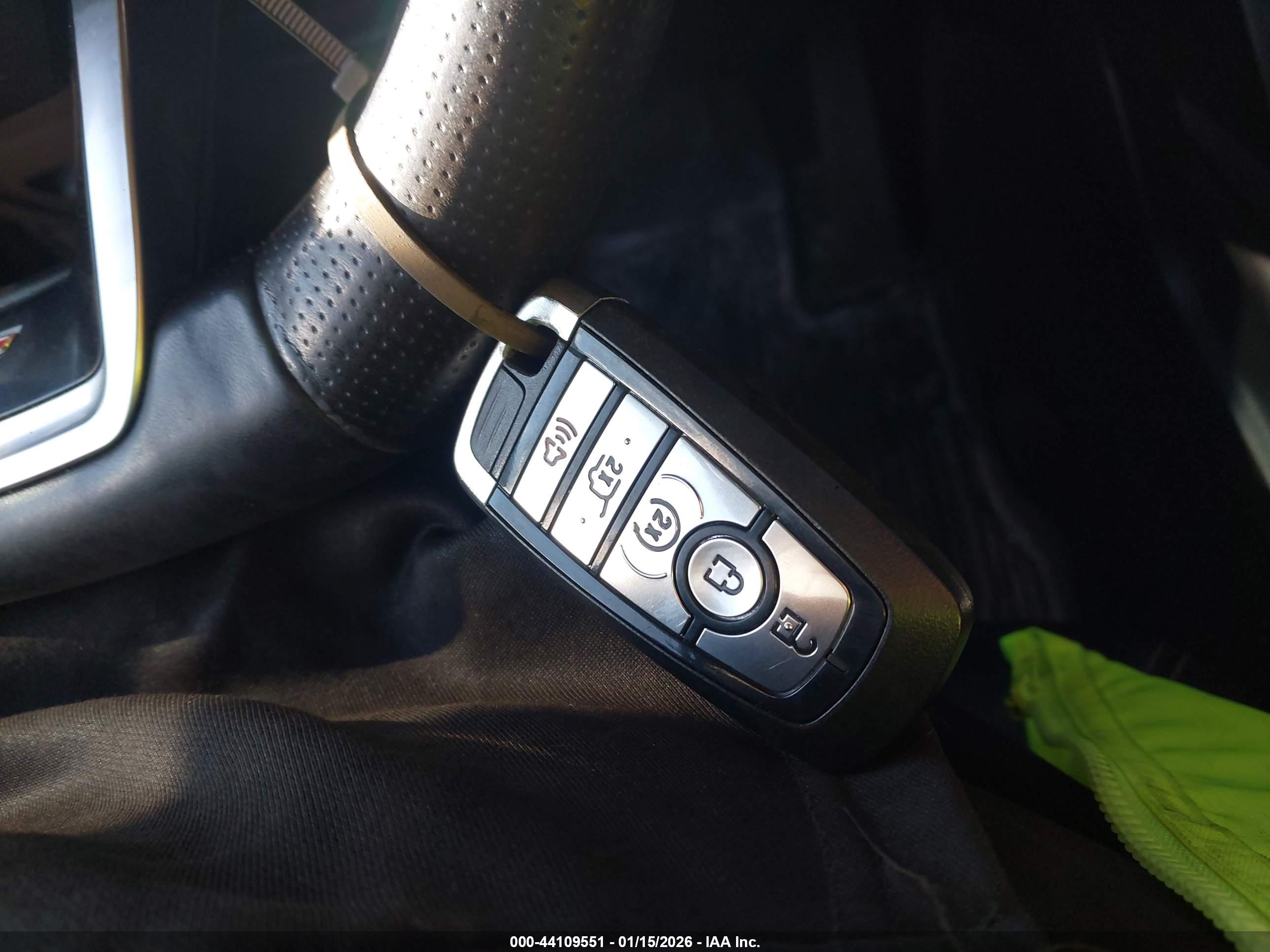 FORD EXPLORER image 11