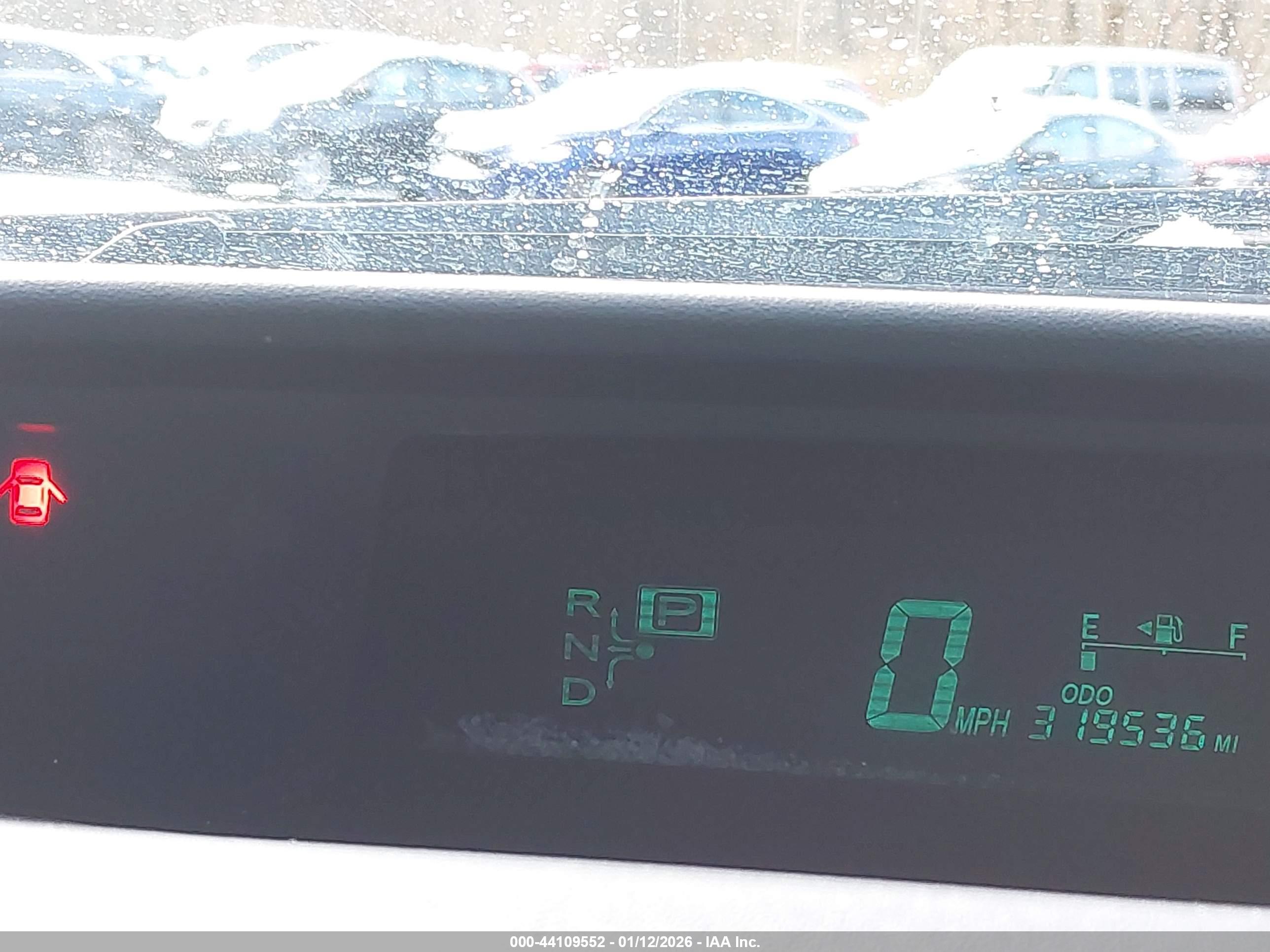 TOYOTA PRIUS image 7