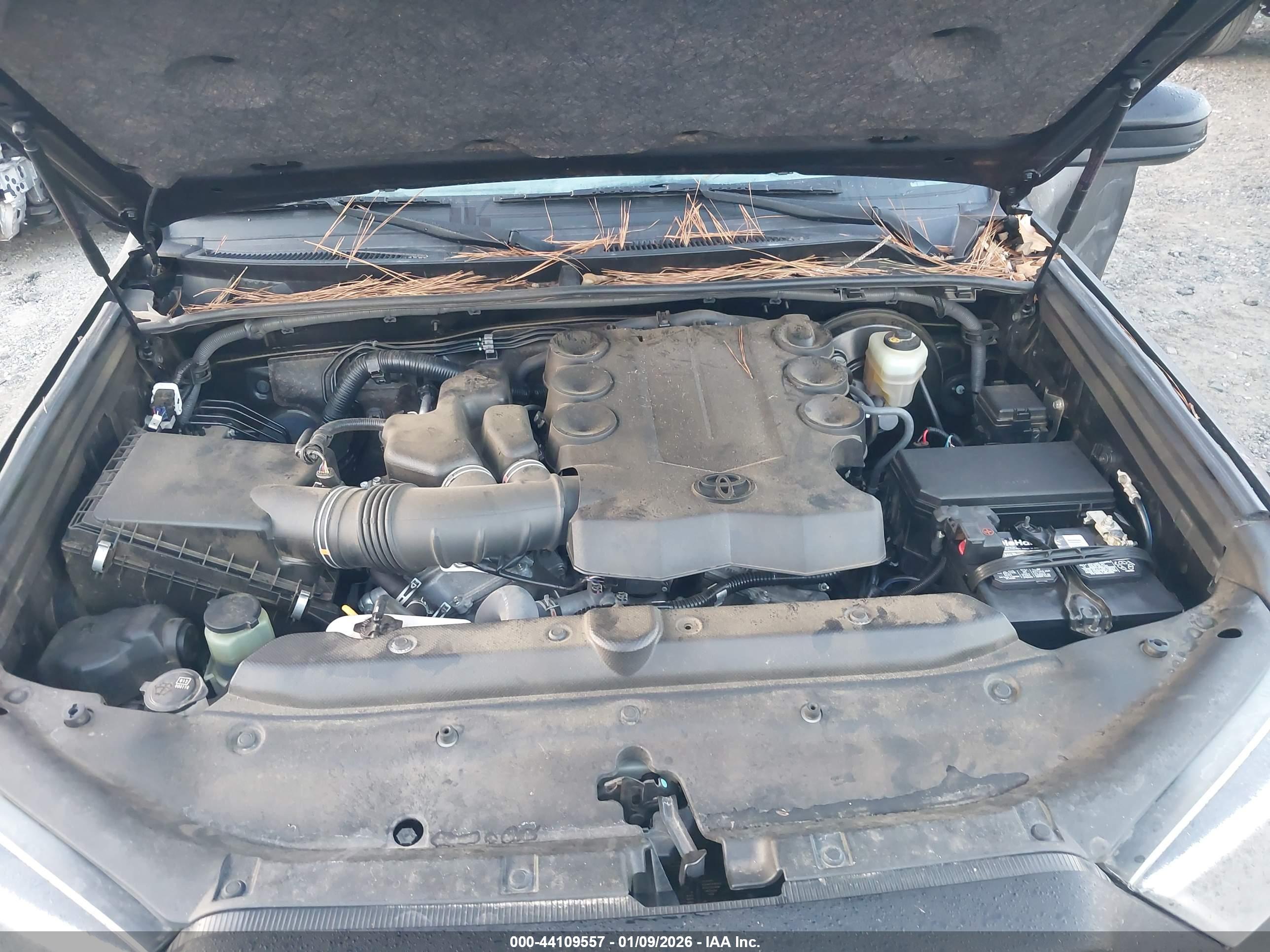 TOYOTA 4RUNNER image 10