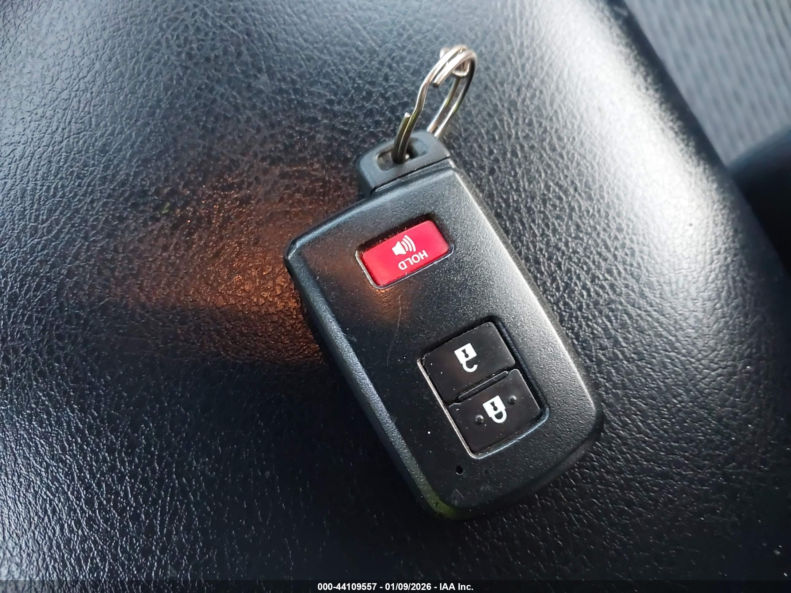 TOYOTA 4RUNNER image 11
