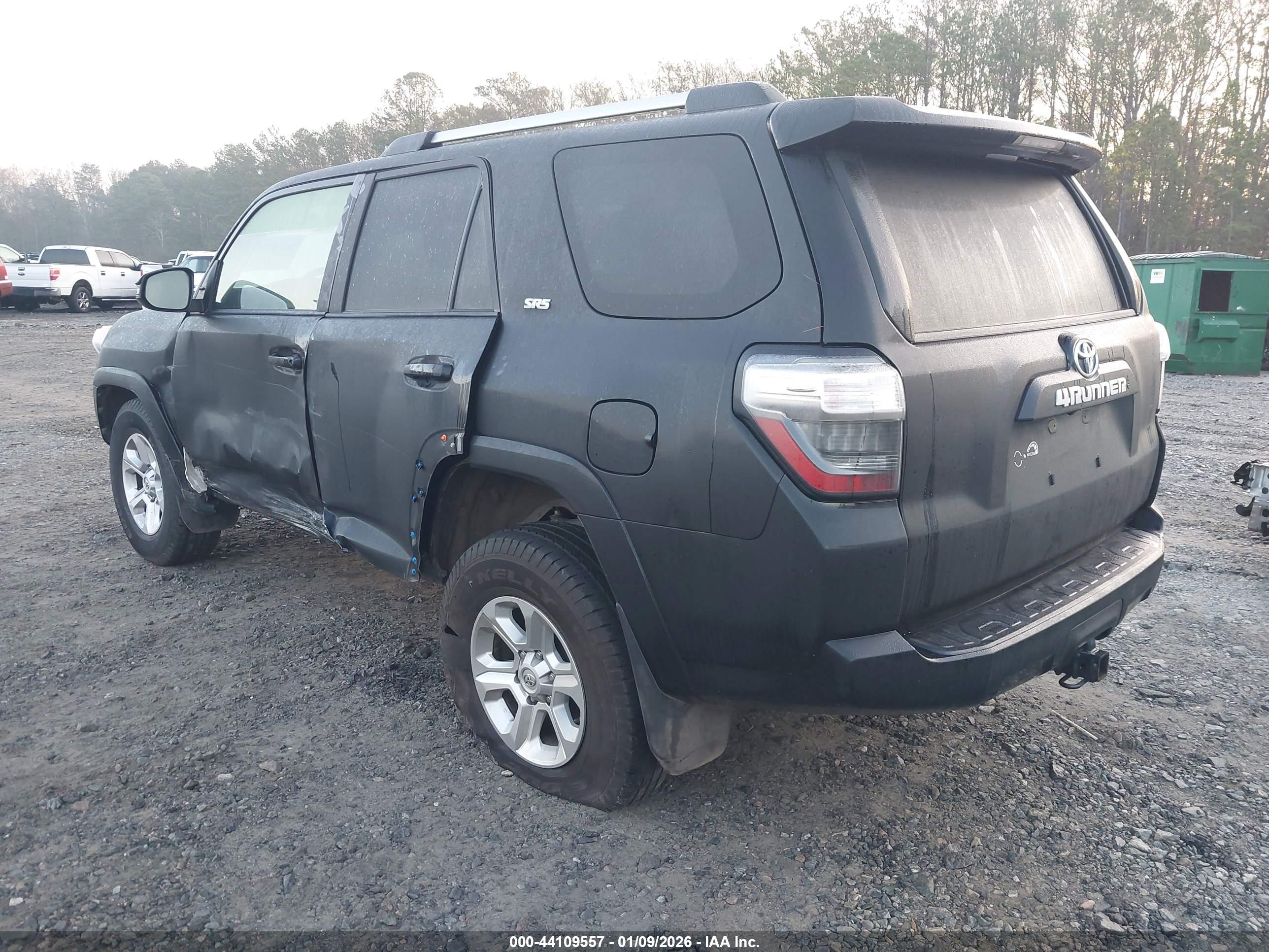 TOYOTA 4RUNNER image 3