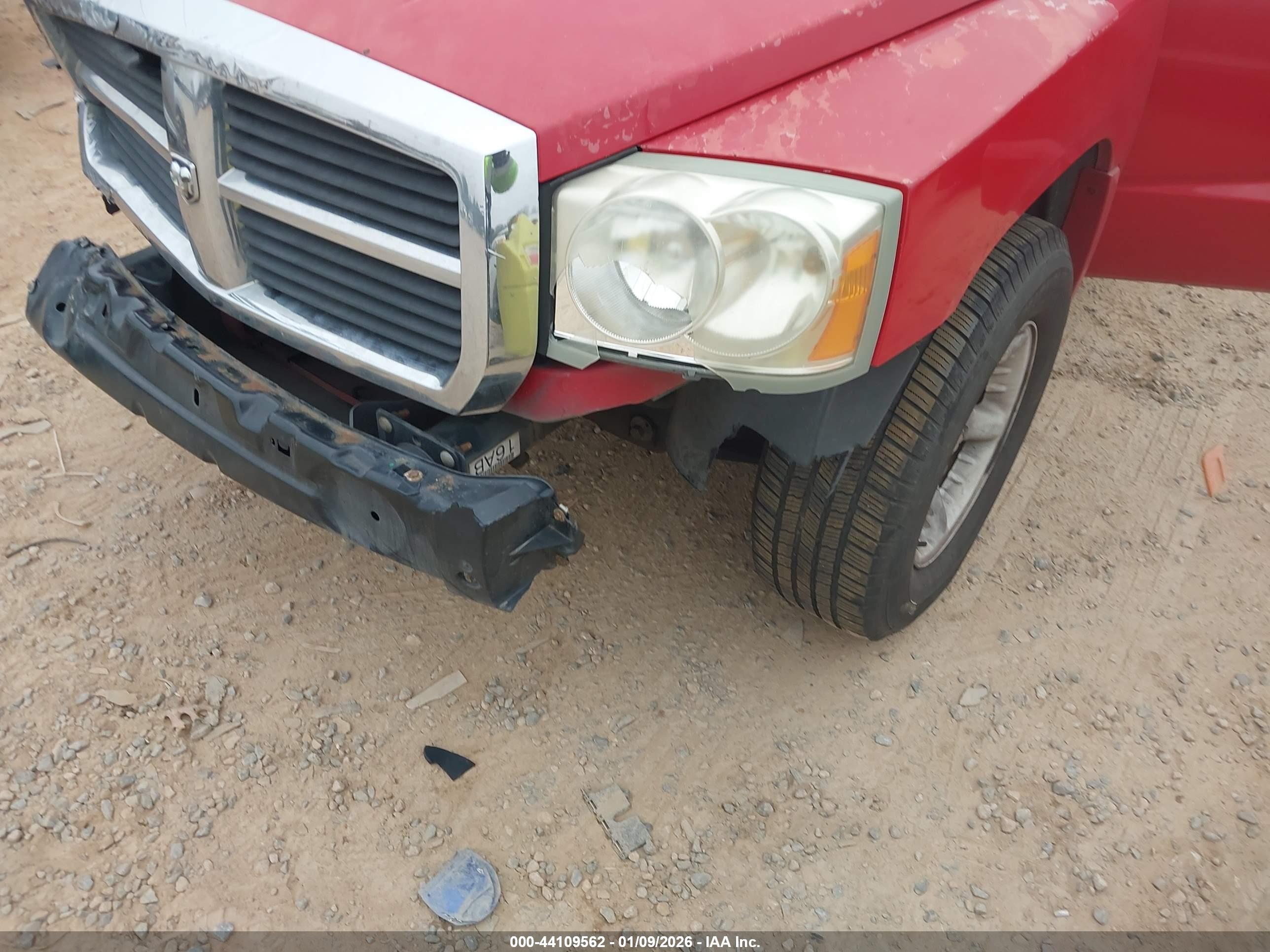 DODGE DAKOTA image 6
