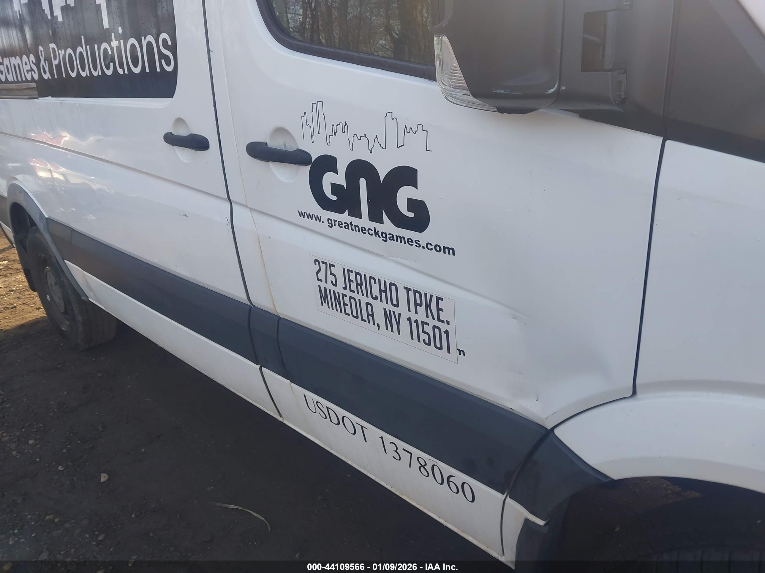 MERCEDES-BENZ SPRINTER image 6