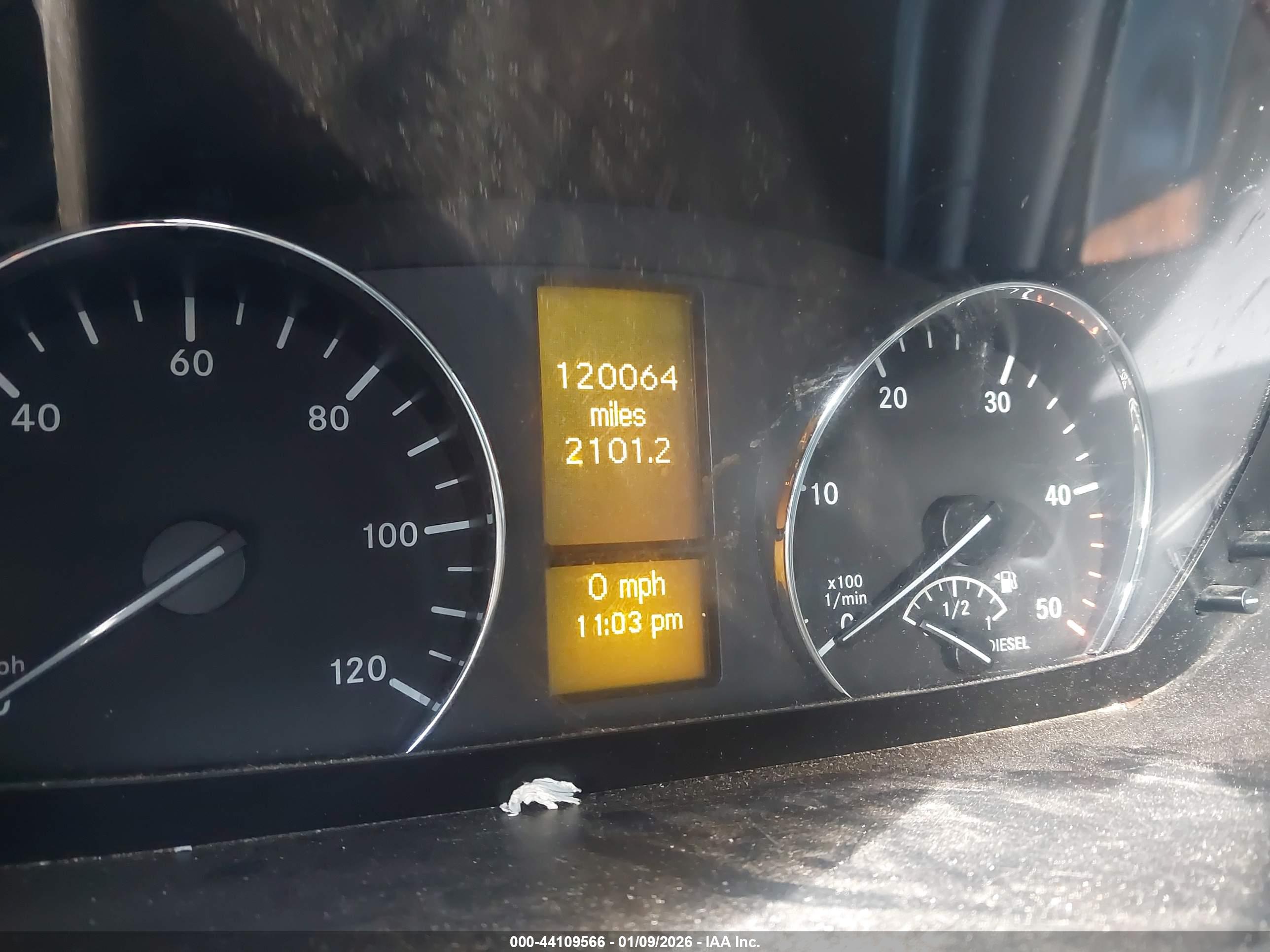 MERCEDES-BENZ SPRINTER image 7