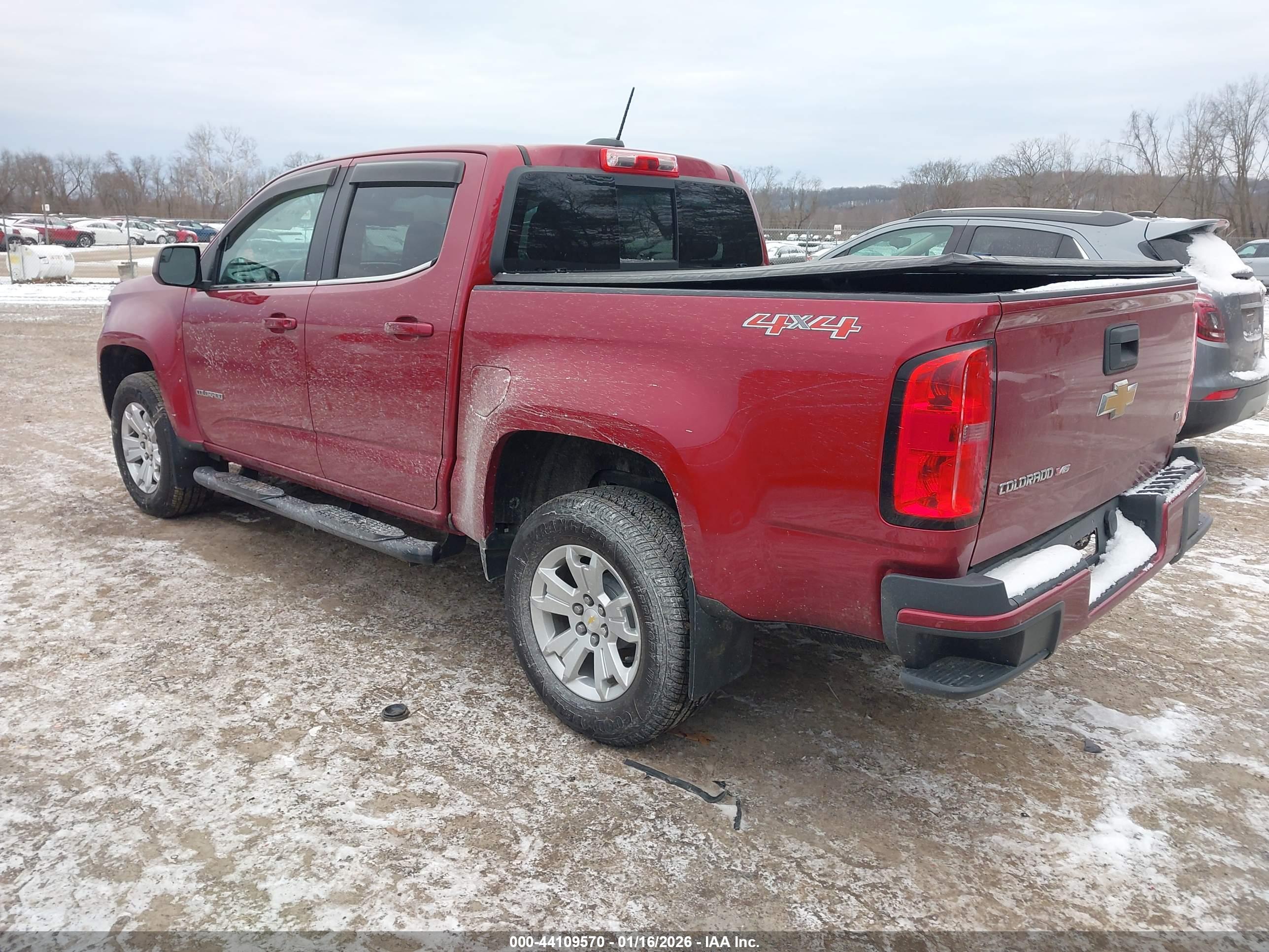 CHEVROLET COLORADO image 3