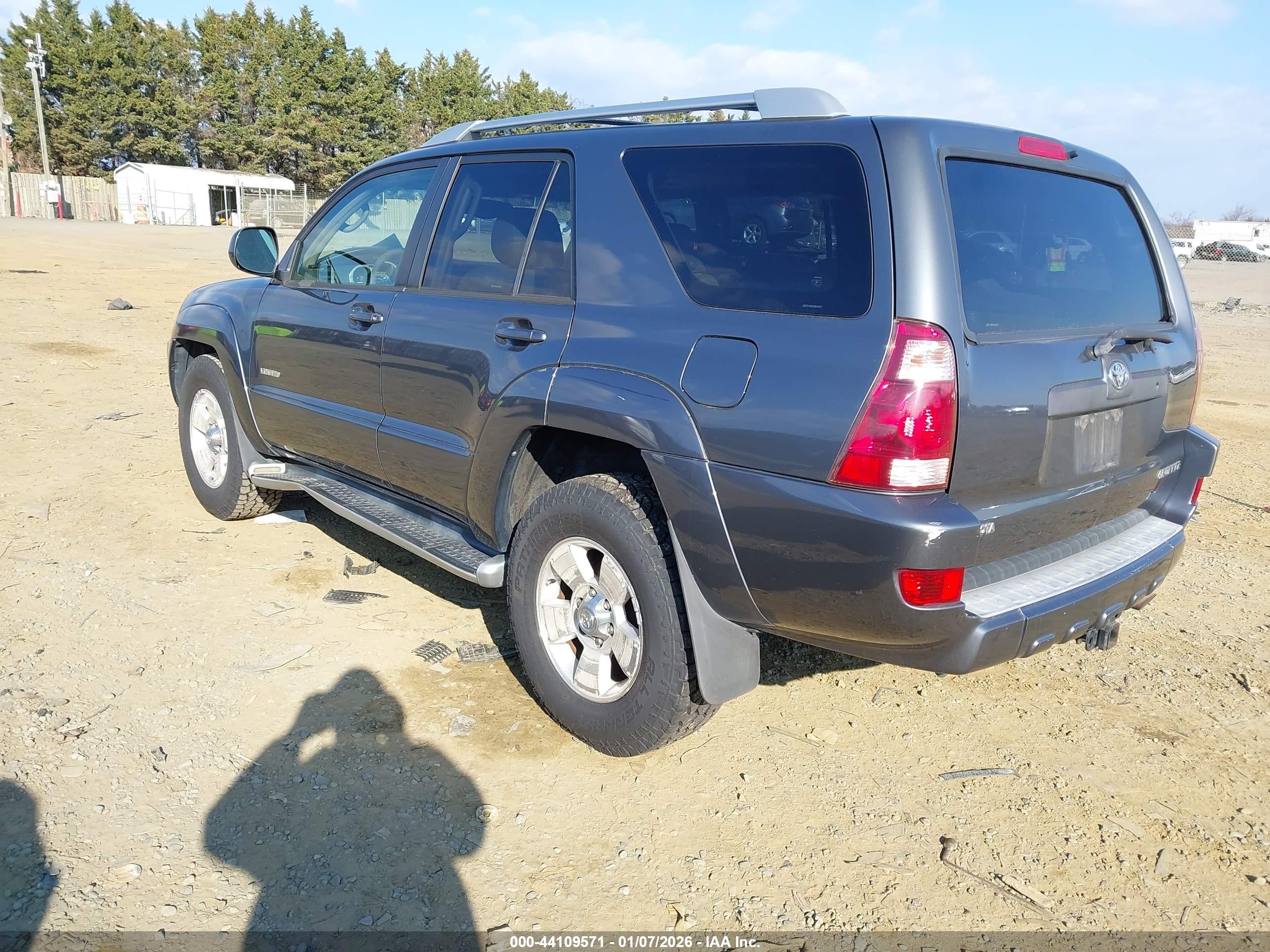 TOYOTA 4RUNNER image 3