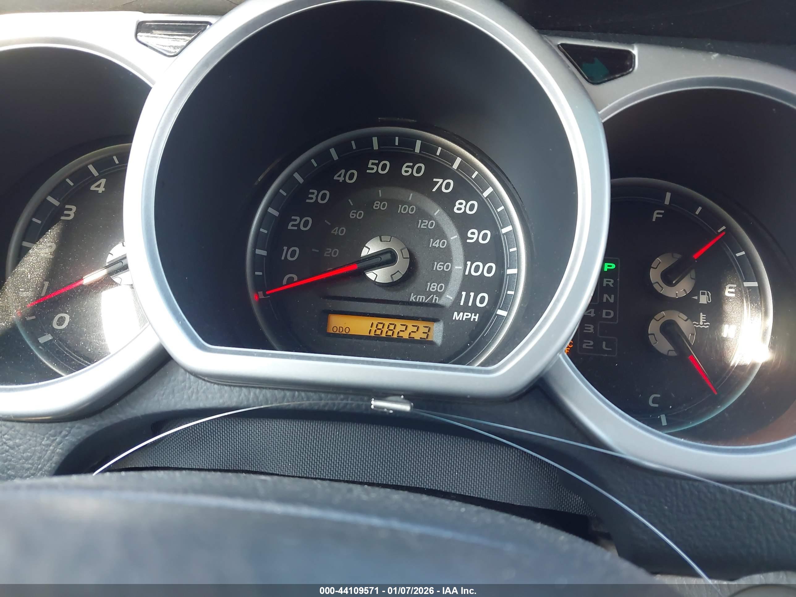 TOYOTA 4RUNNER image 7