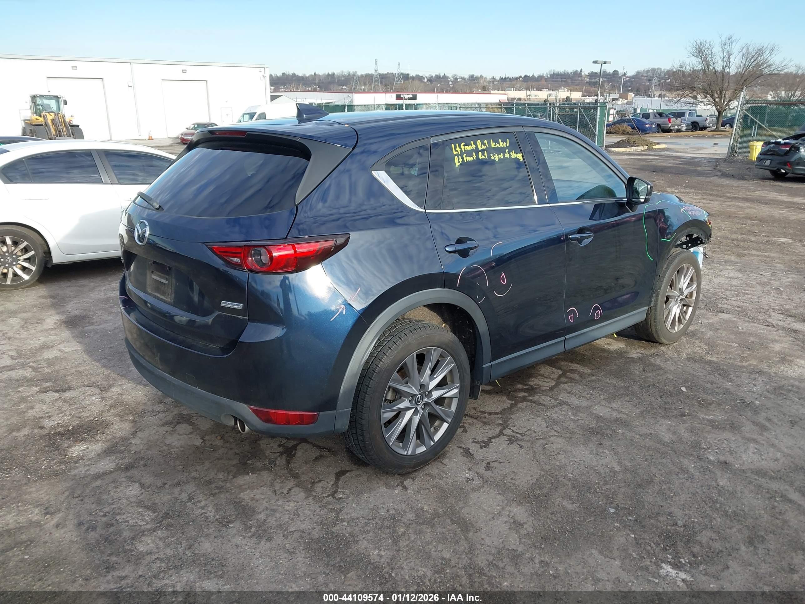 MAZDA CX-5 image 4