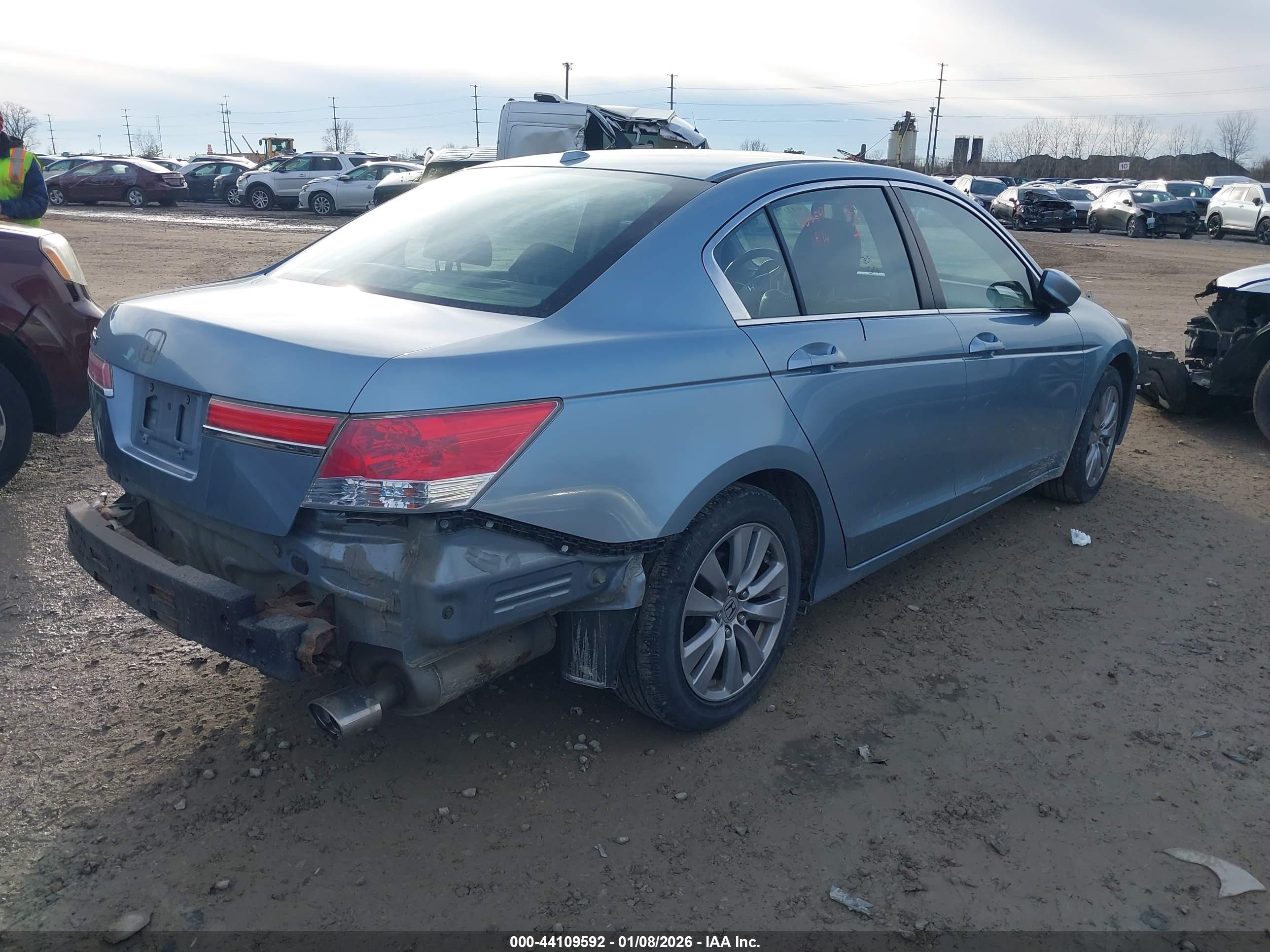 HONDA ACCORD image 4