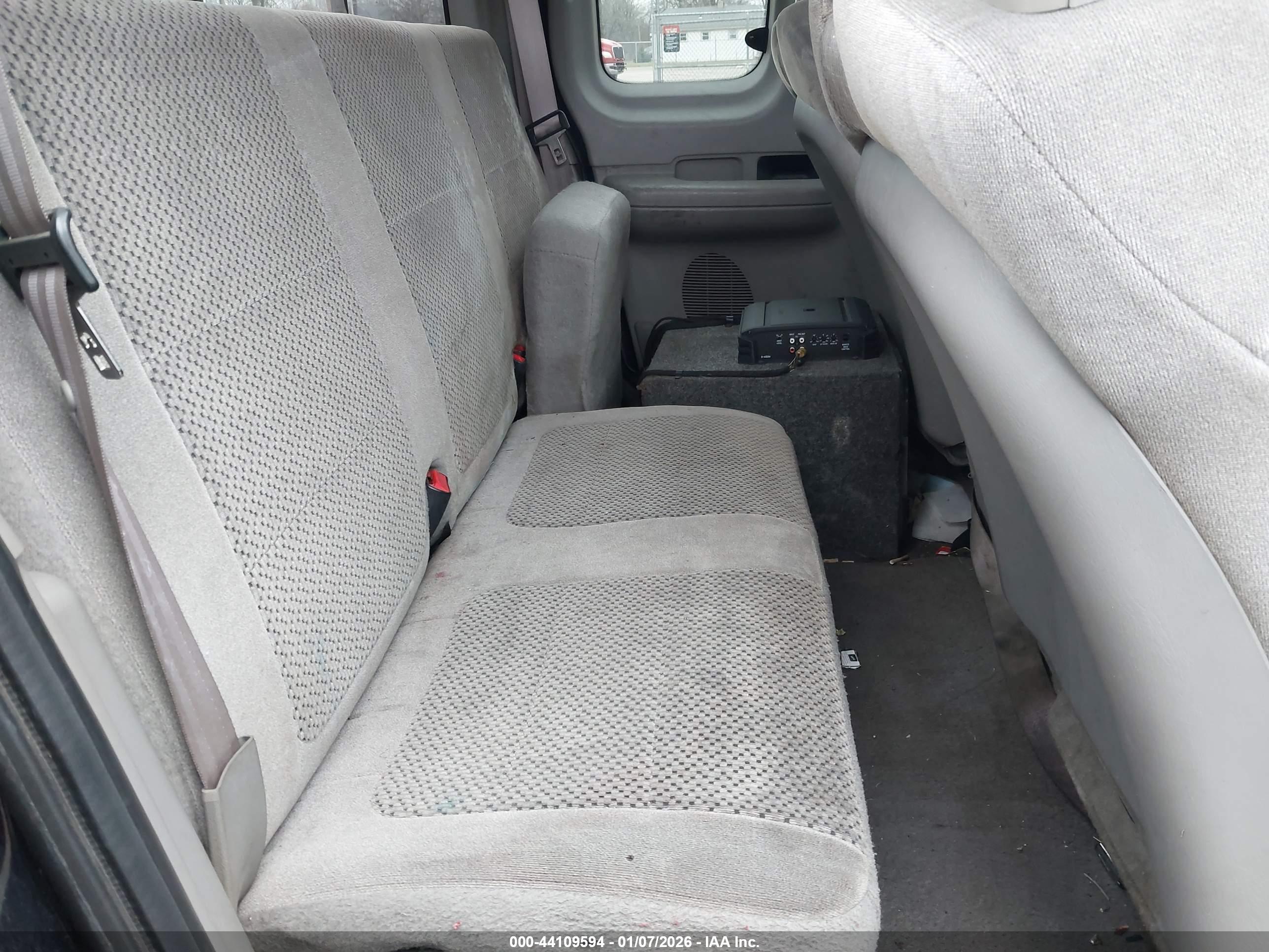 FORD F-150 image 8