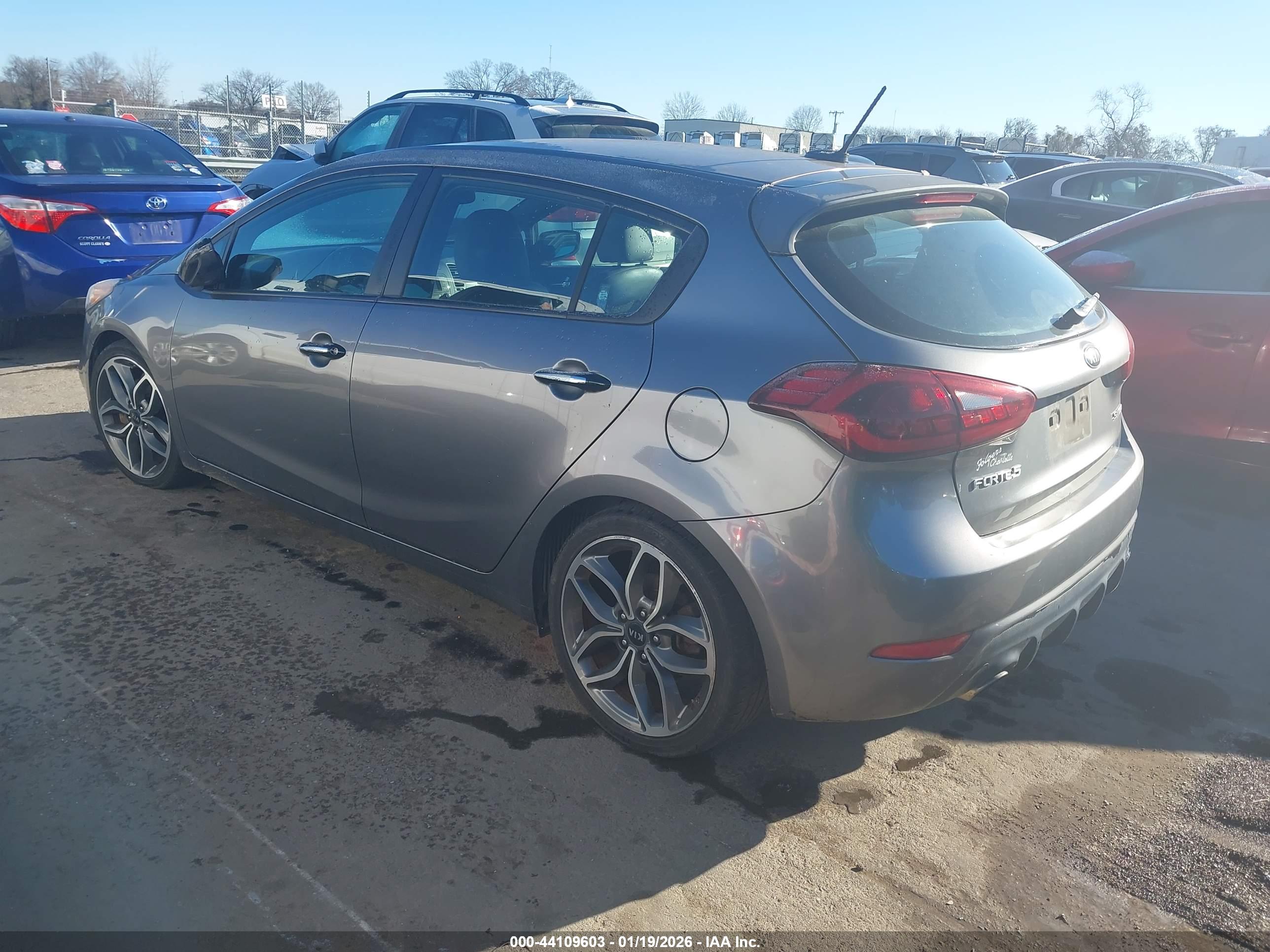 KIA FORTE image 3