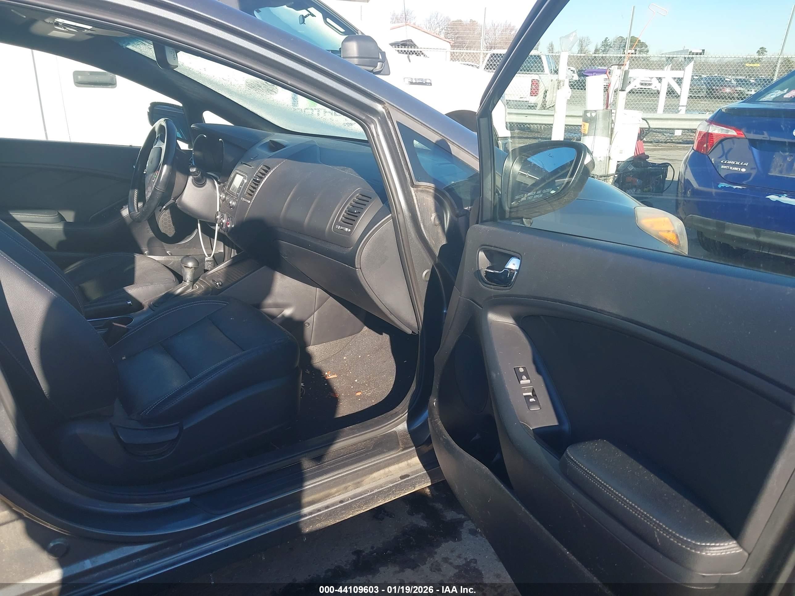 KIA FORTE image 5
