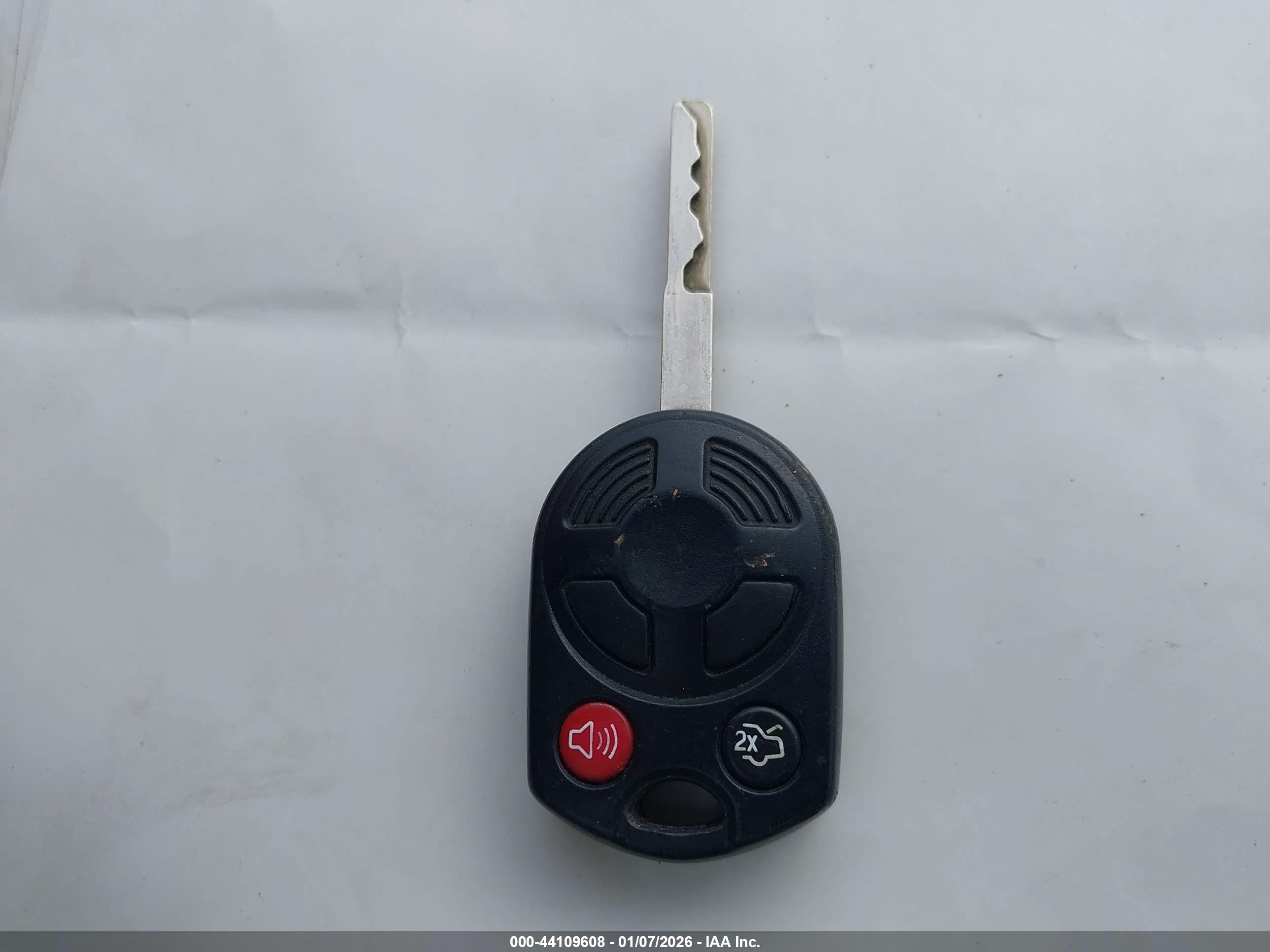 FORD ESCAPE image 11