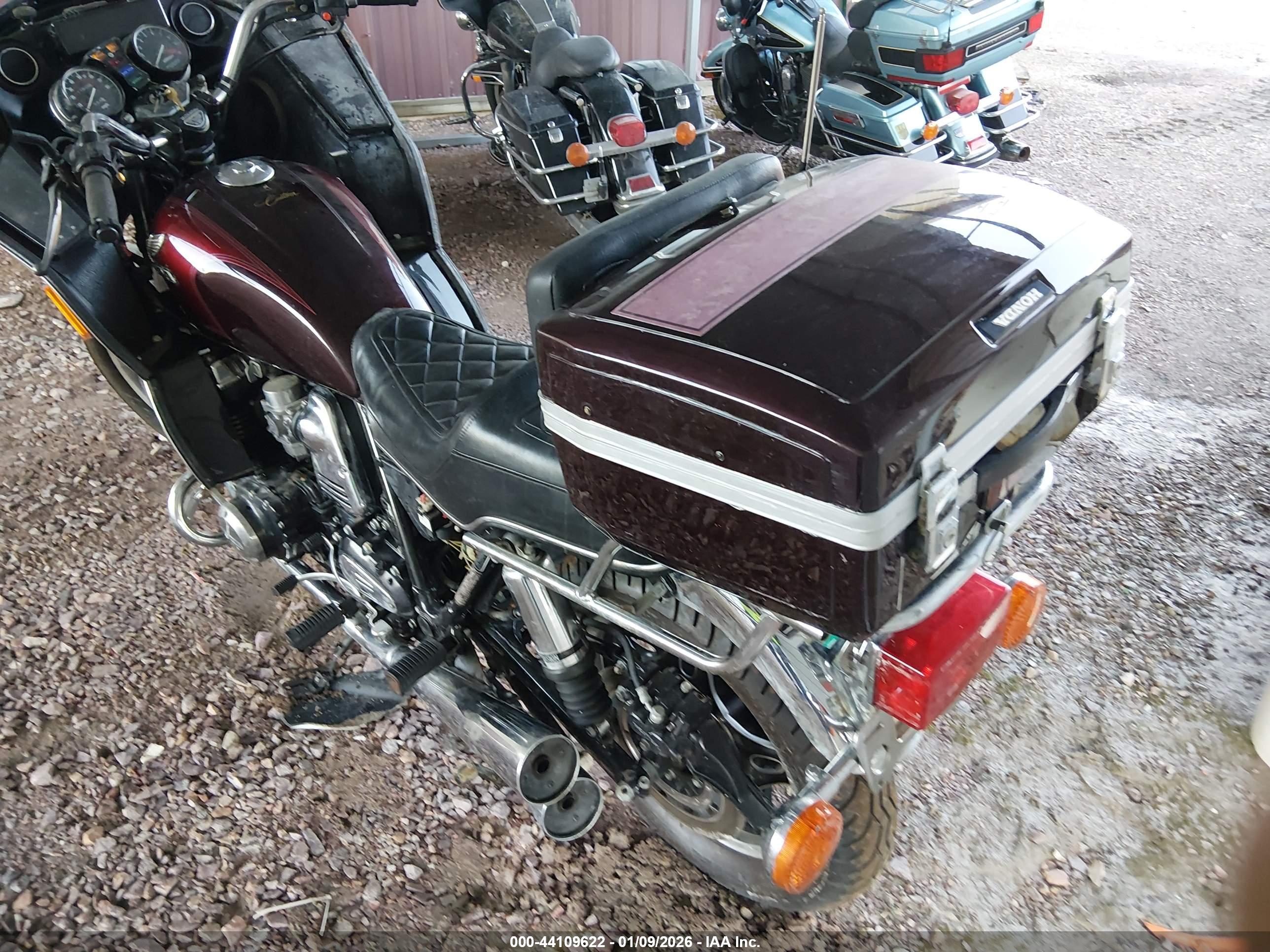 HONDA C125 image 3