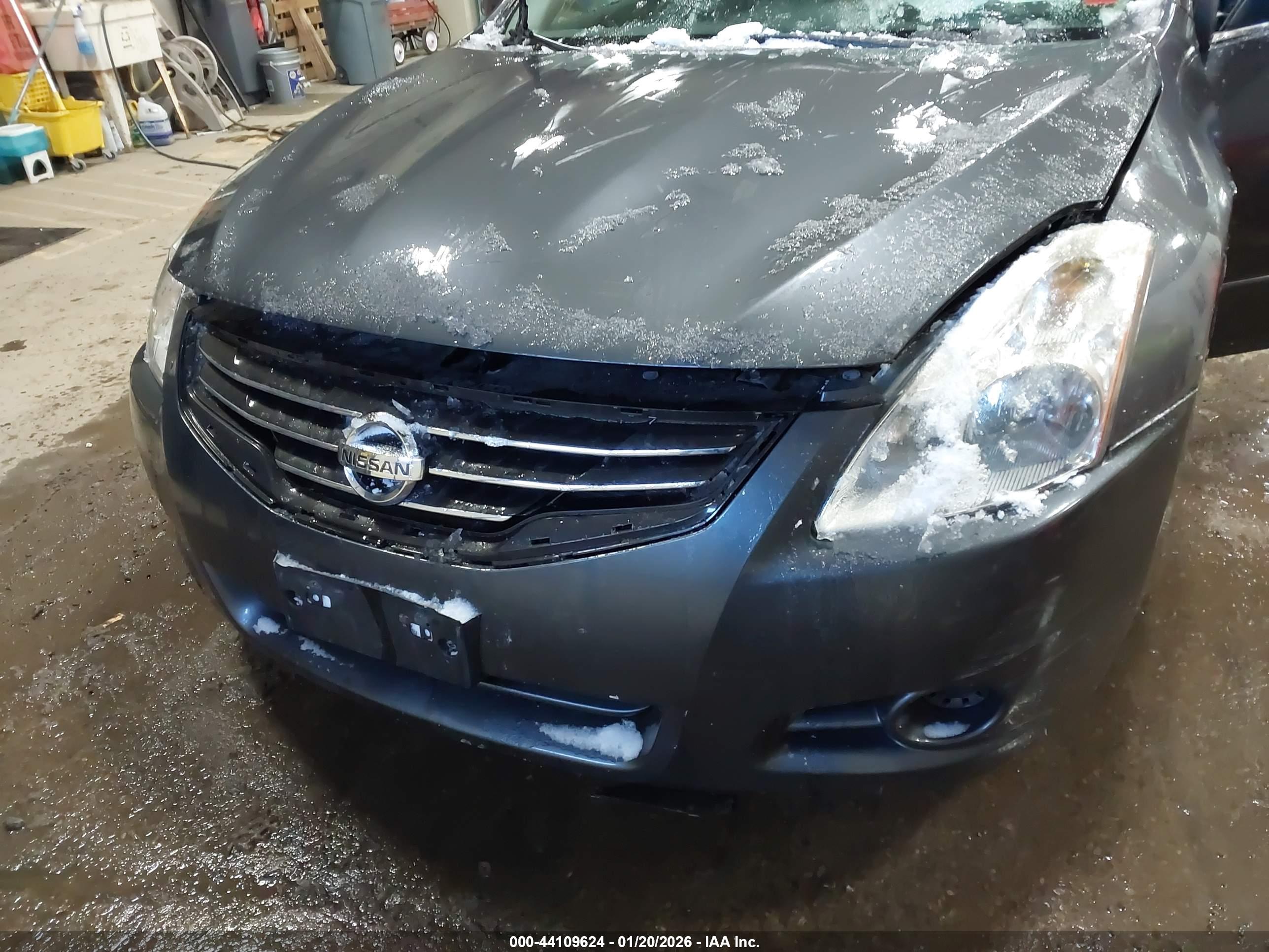 NISSAN ALTIMA image 6