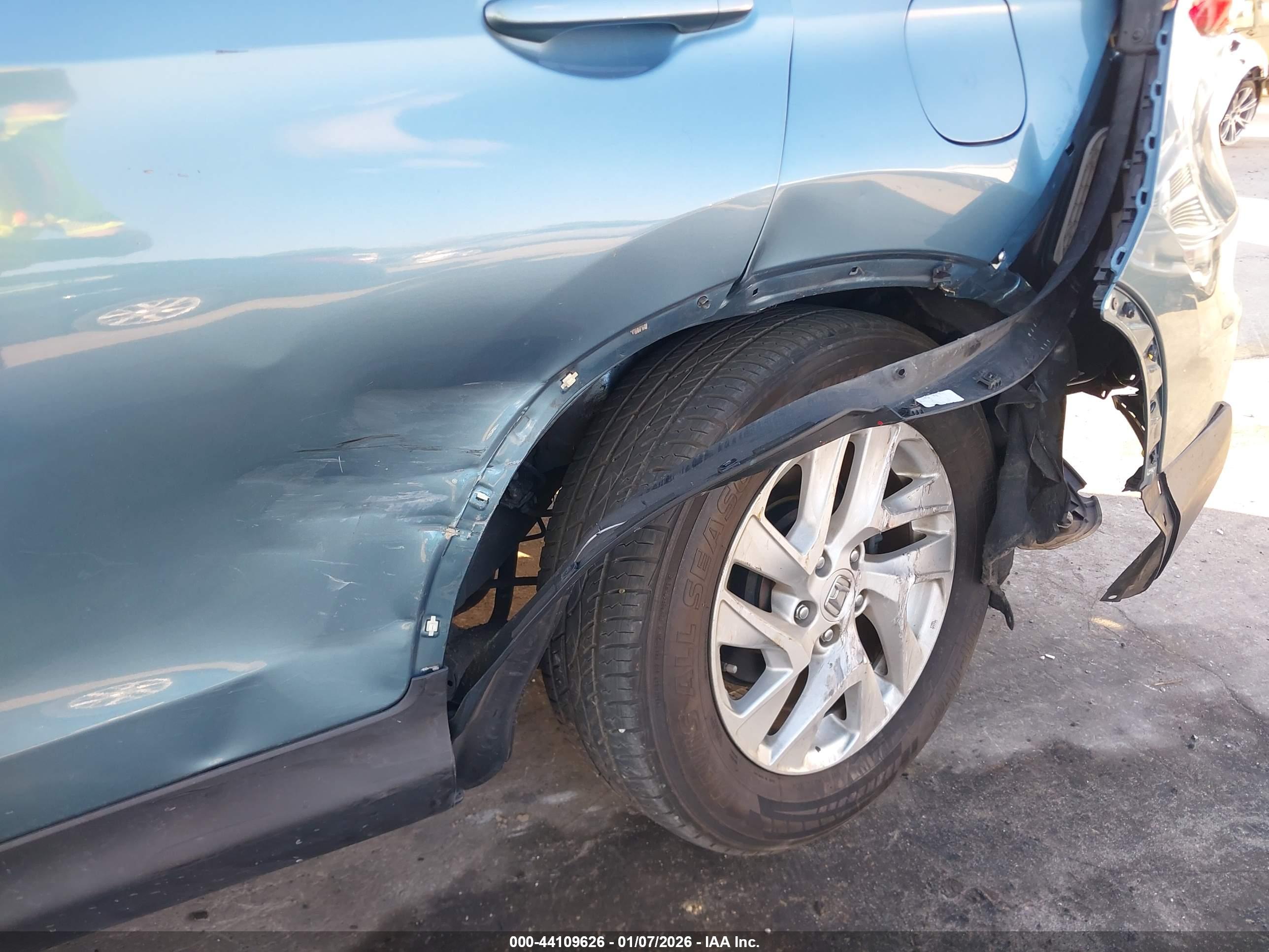 HONDA CR-V image 6
