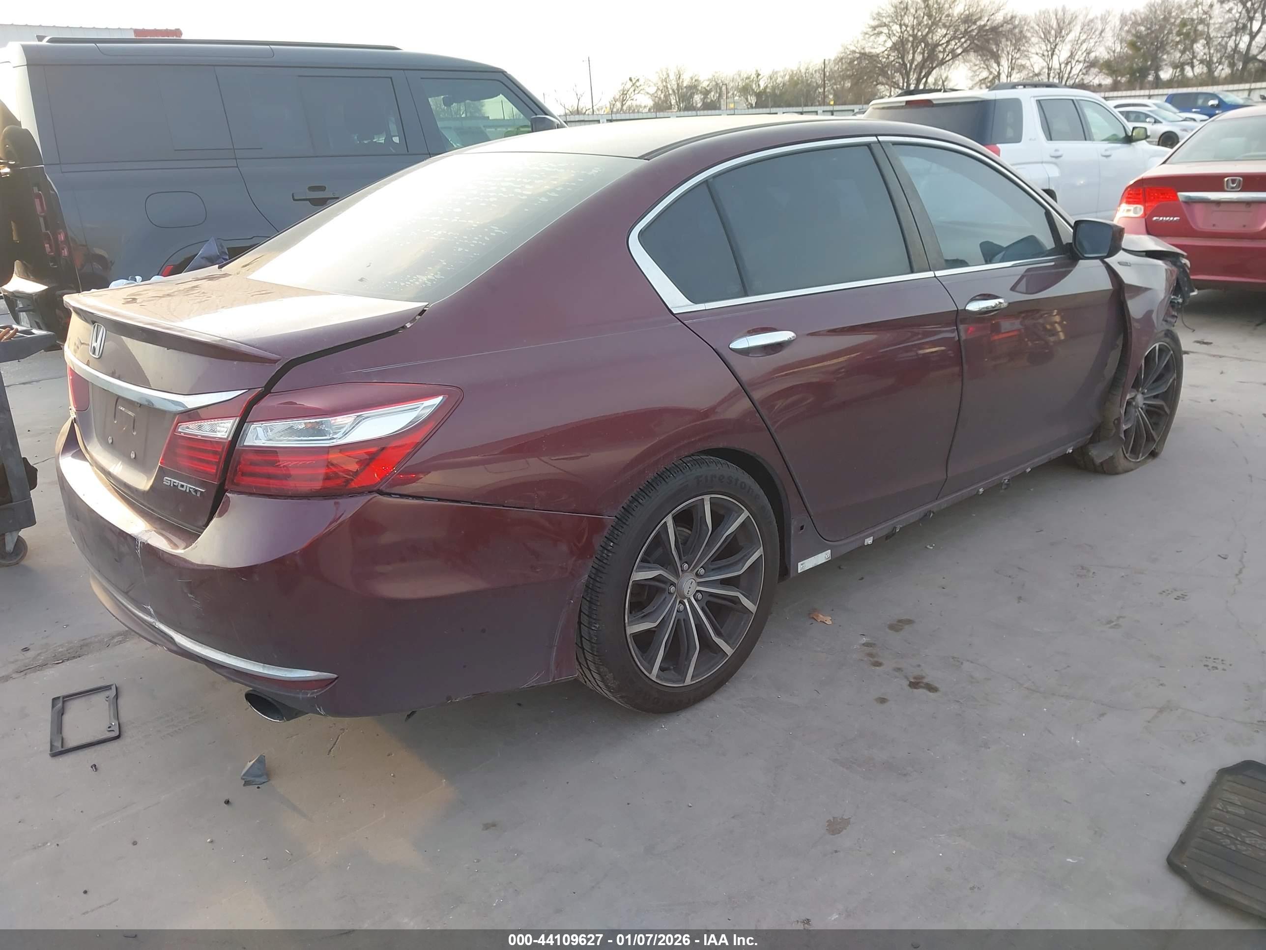 HONDA ACCORD image 4