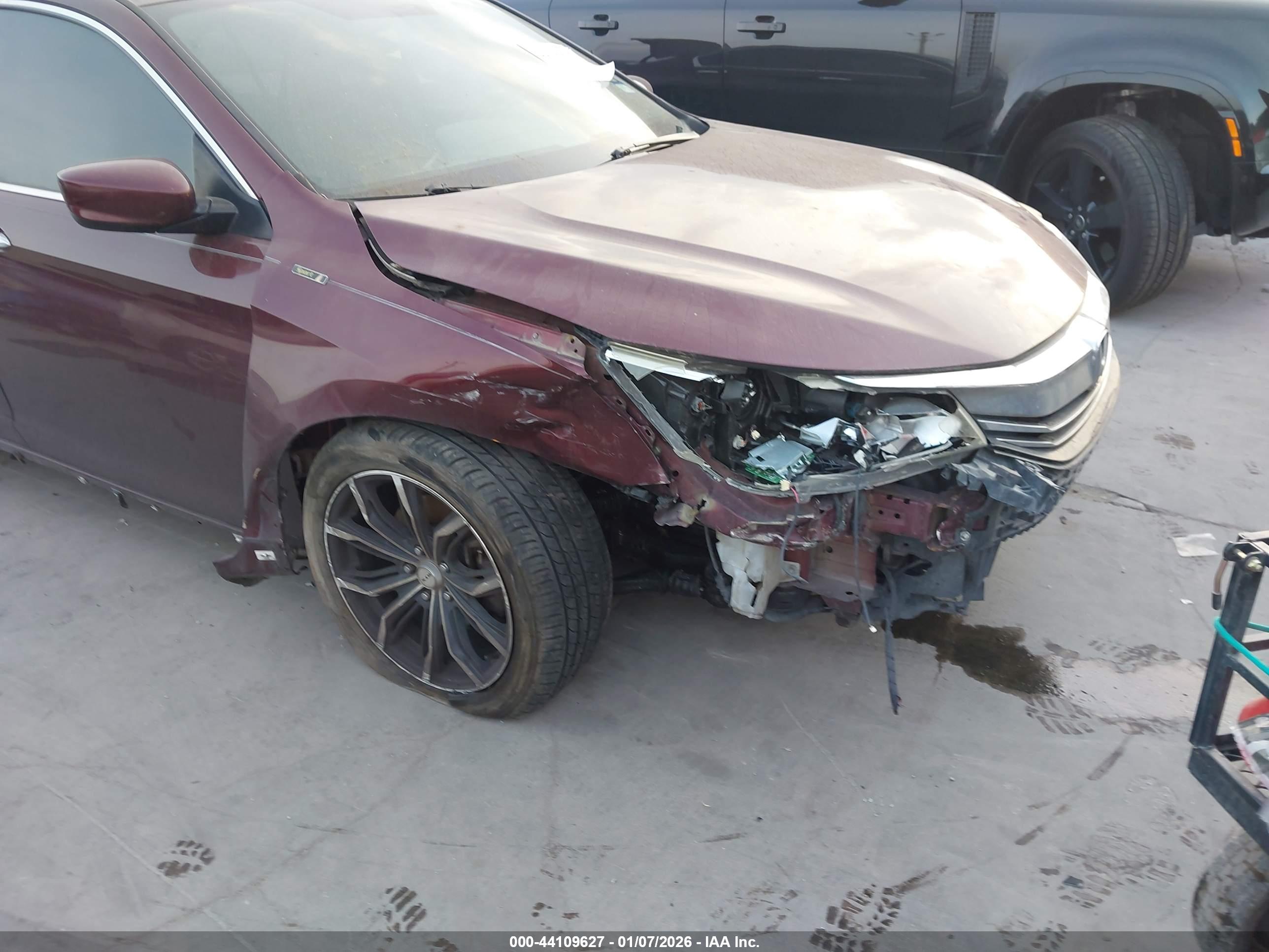 HONDA ACCORD image 6