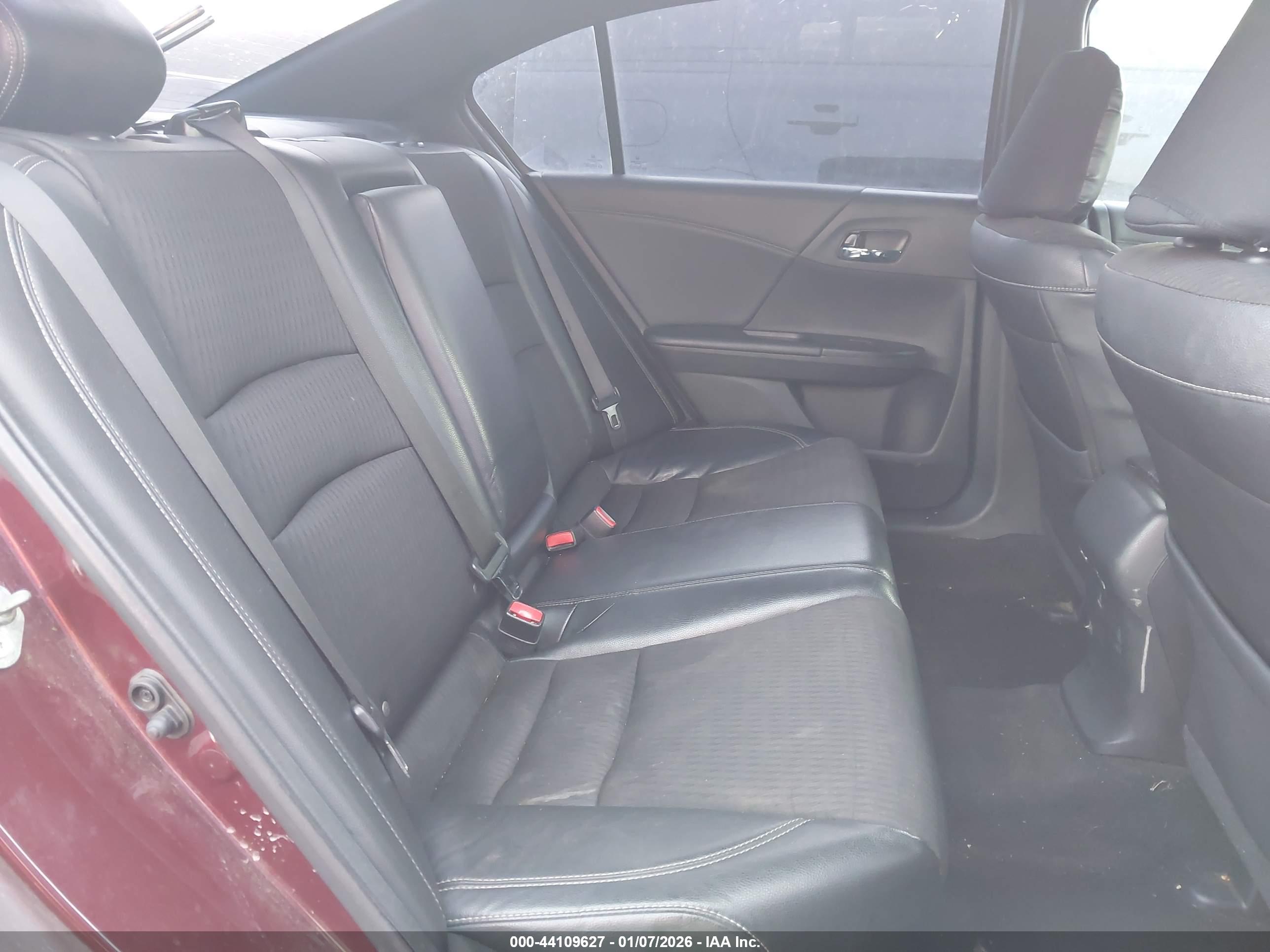 HONDA ACCORD image 8