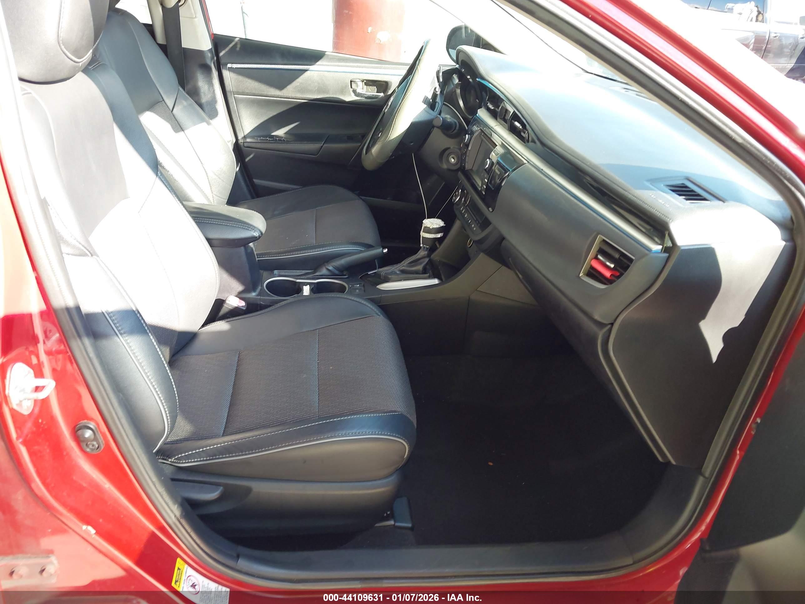 TOYOTA COROLLA image 5