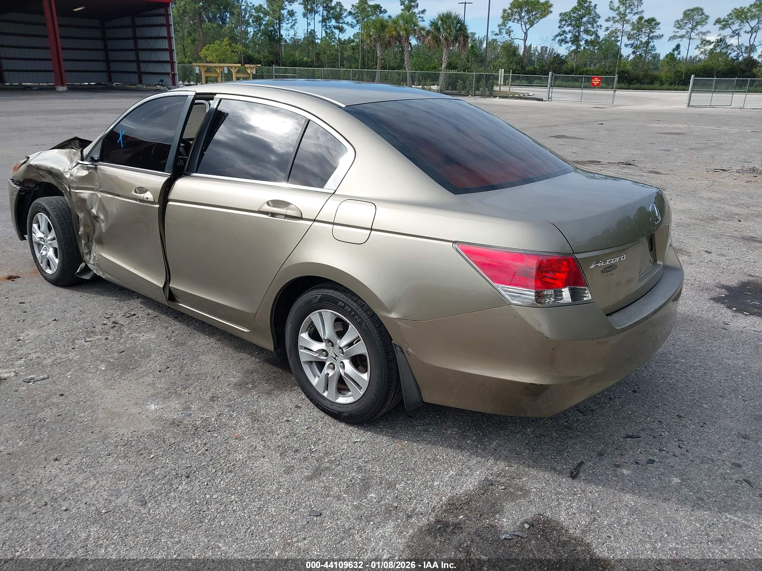 HONDA ACCORD image 3