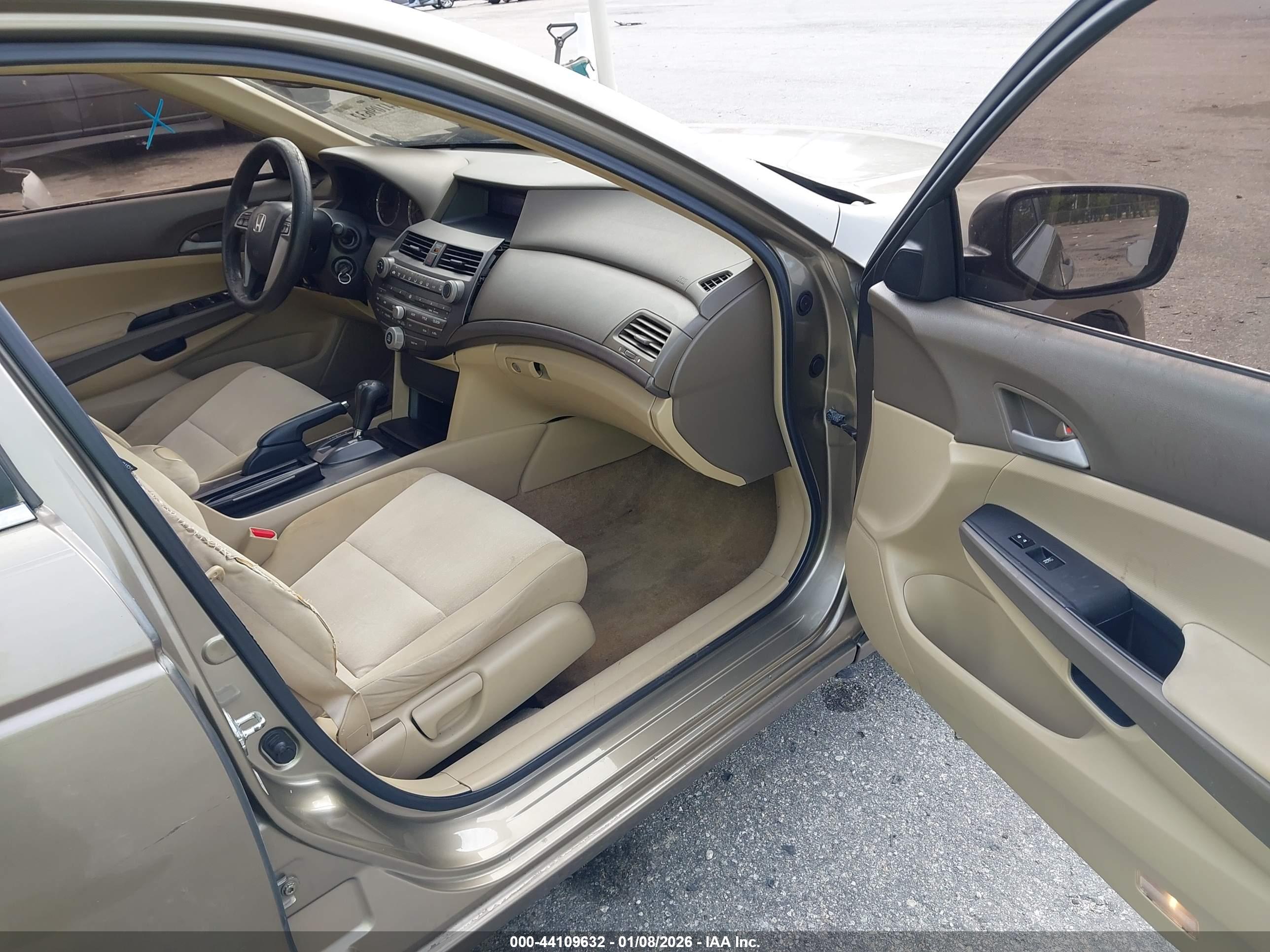 HONDA ACCORD image 5