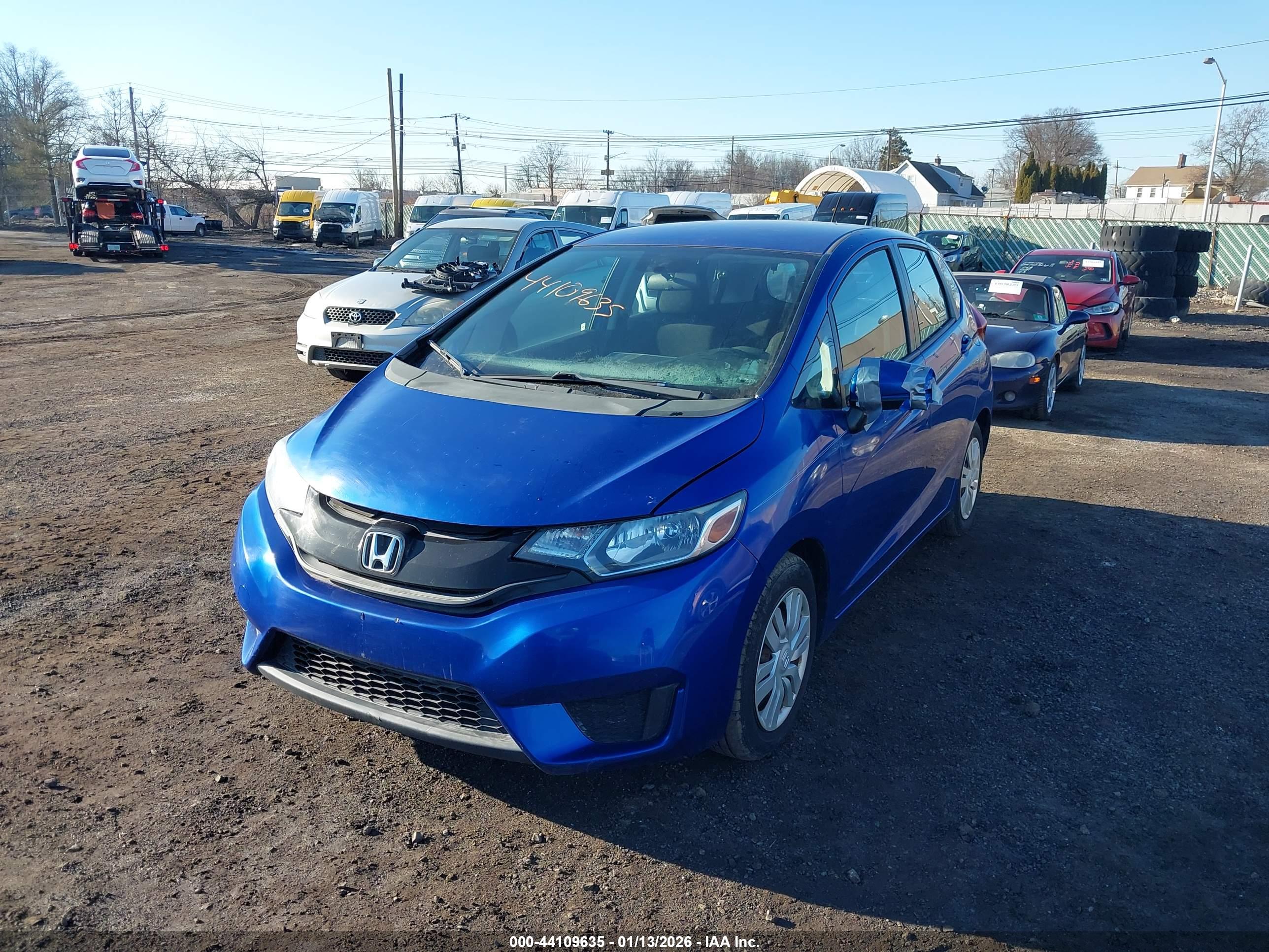 HONDA FIT image 6