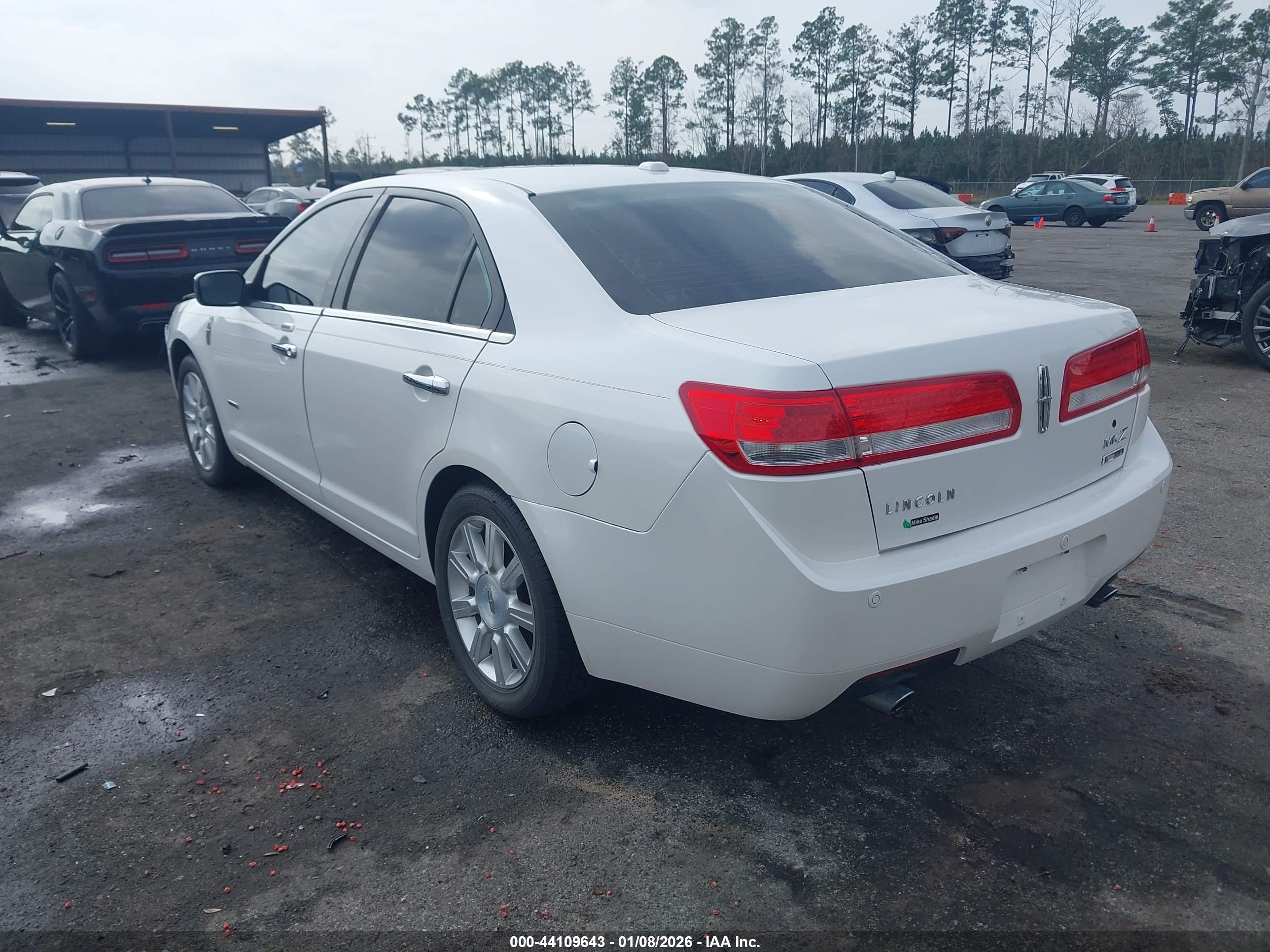 LINCOLN MKZ image 3