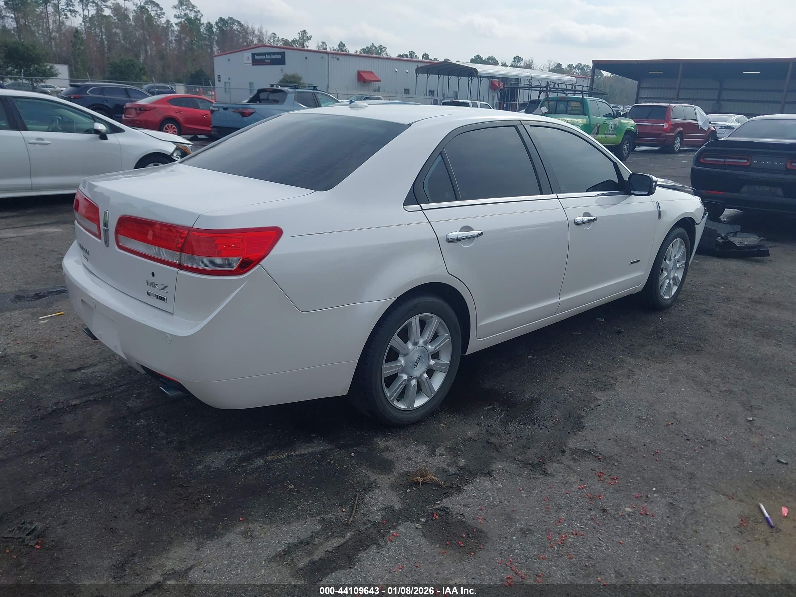 LINCOLN MKZ image 4